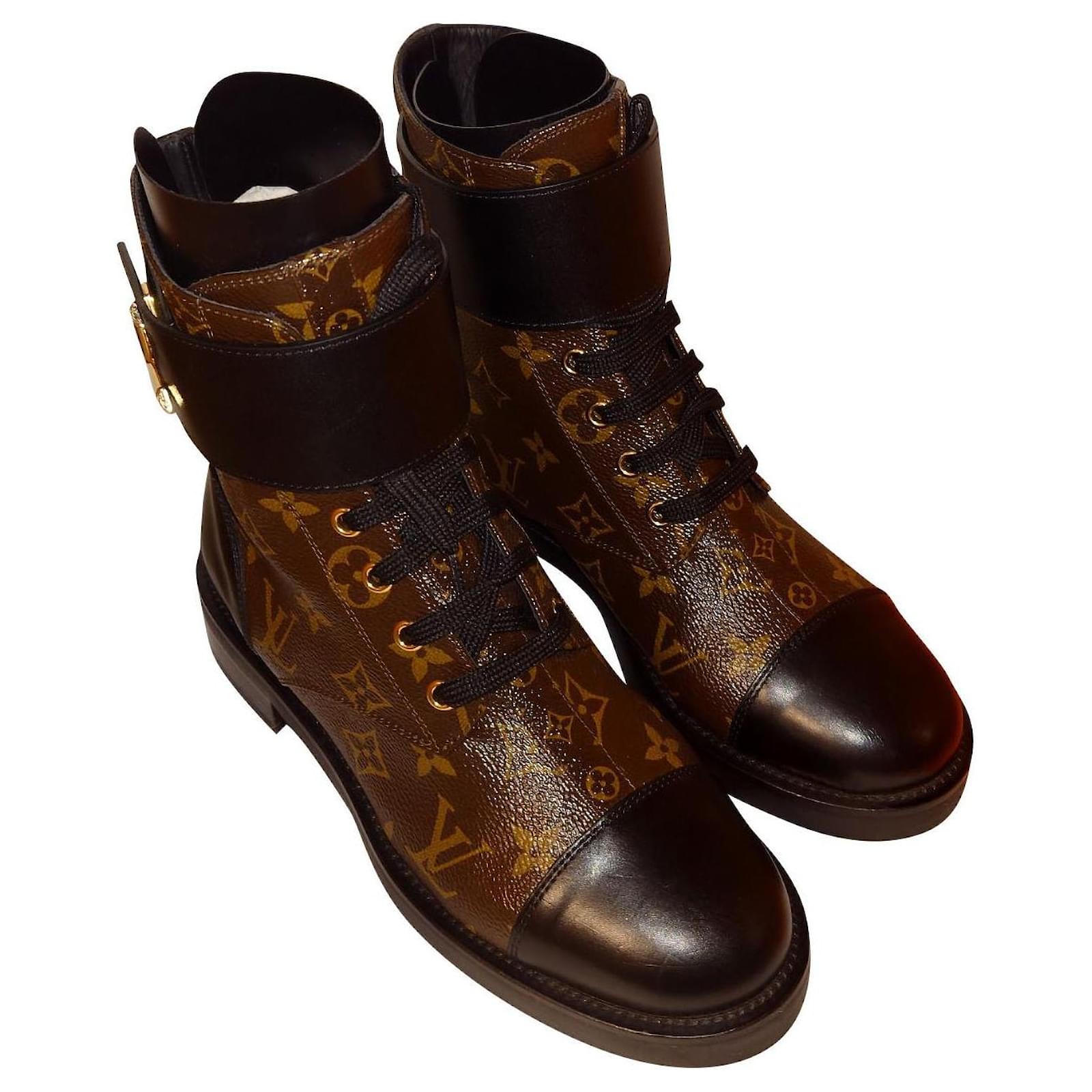 Botas Louis Vuitton occasione - Joli Closet