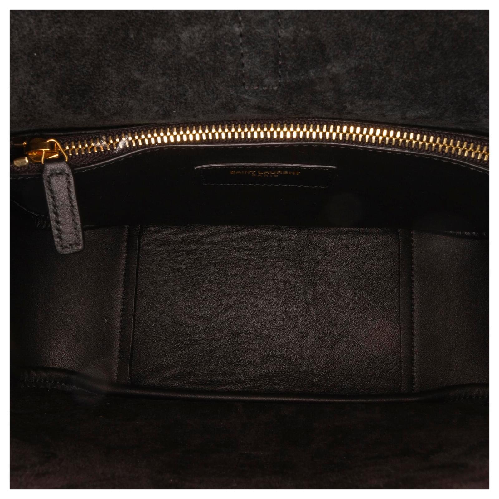 Le 5 A 7 Leather Shoulder Bag in Black - Saint Laurent