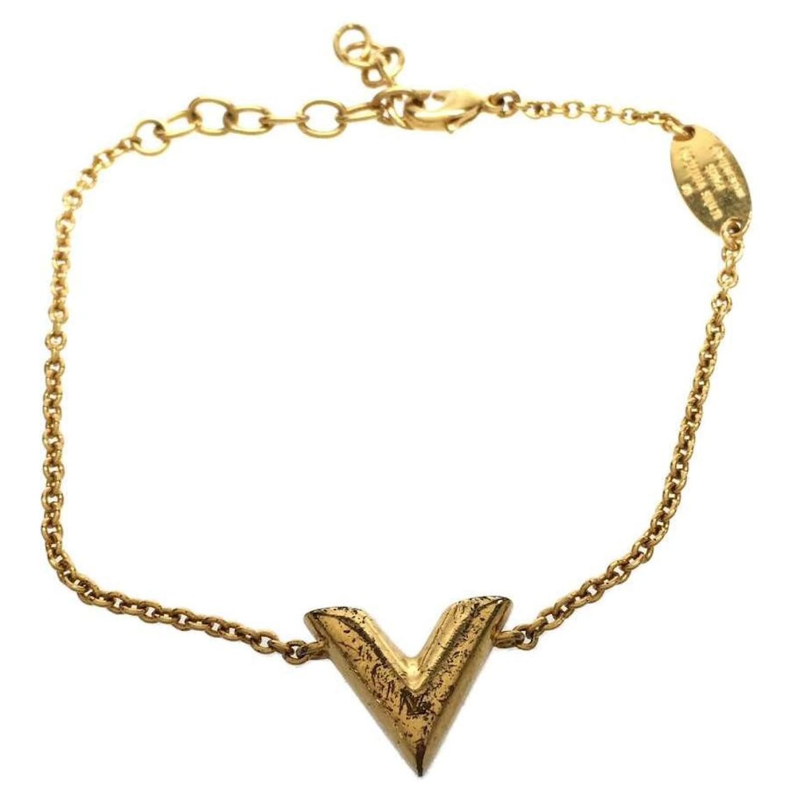 essential v bracelet gold