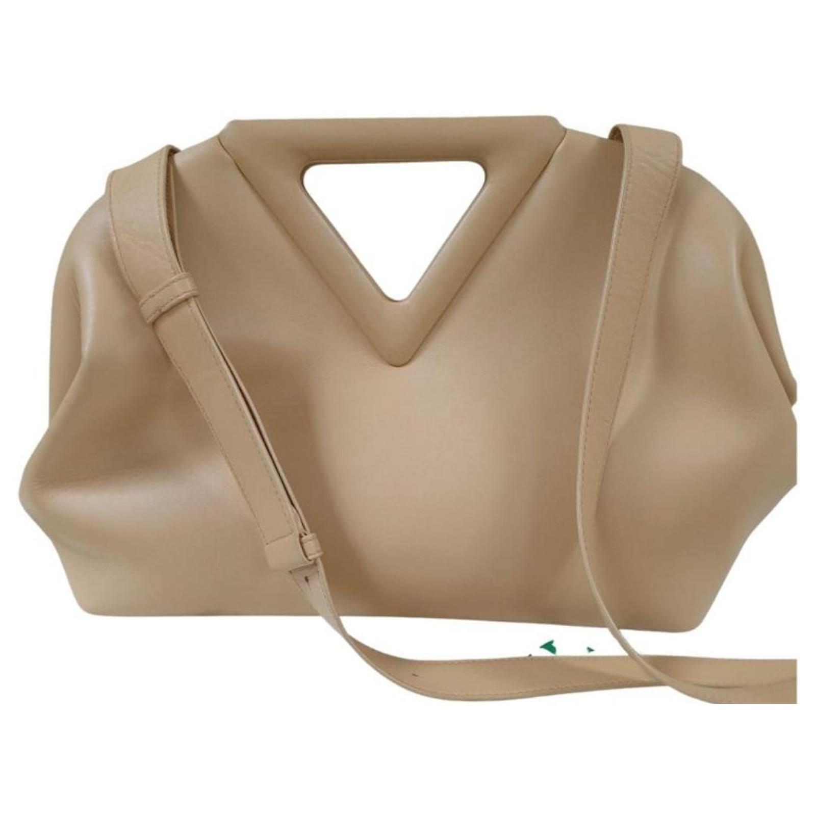 Bottega Veneta Point Small Leather Shoulder Bag