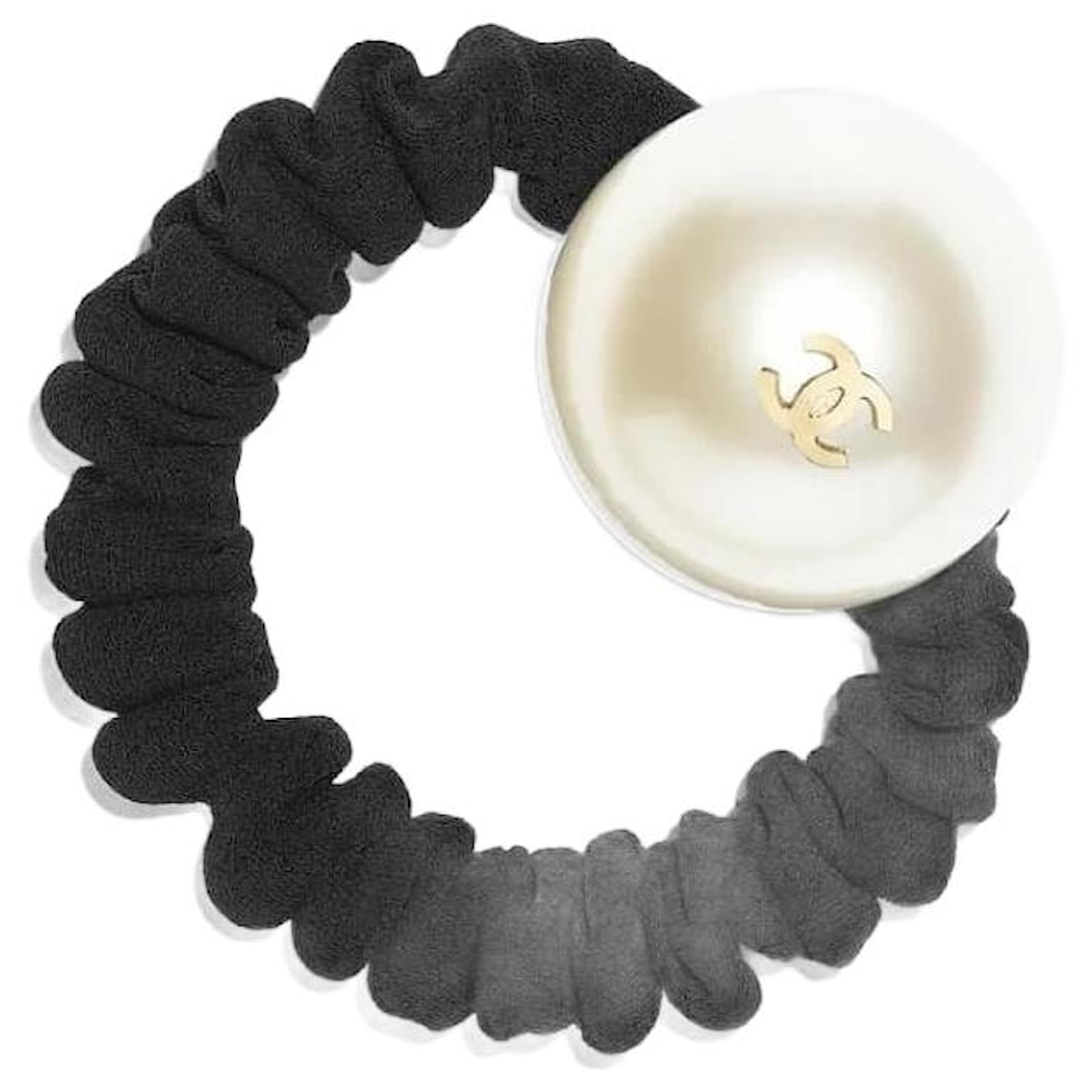 CHANEL Hair accessories T. metal Black ref.909884 - Joli Closet