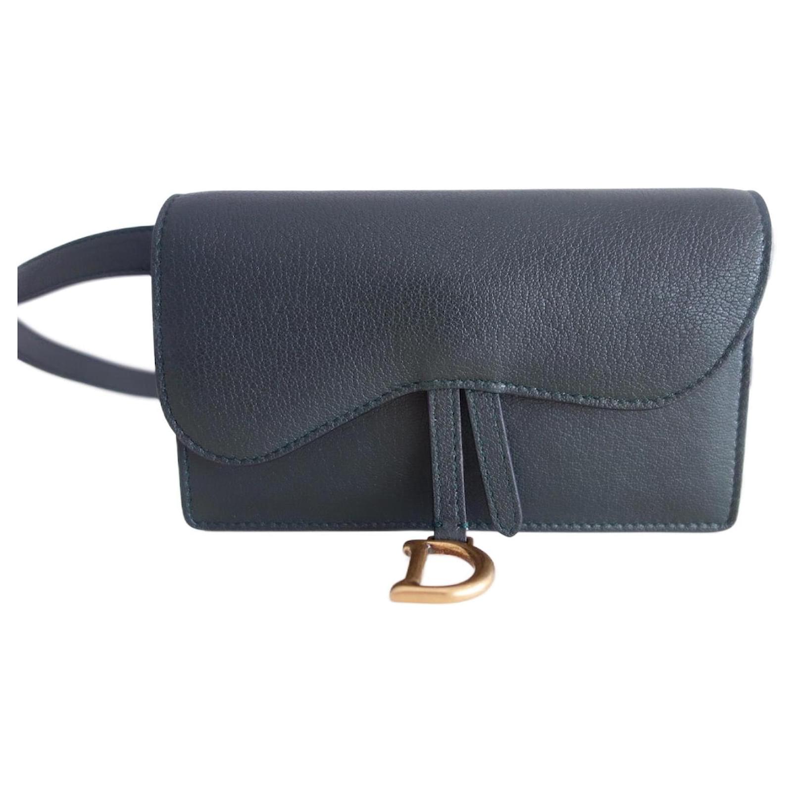 Dior Saddle belt pouch Green Leather ref.914497 - Joli Closet