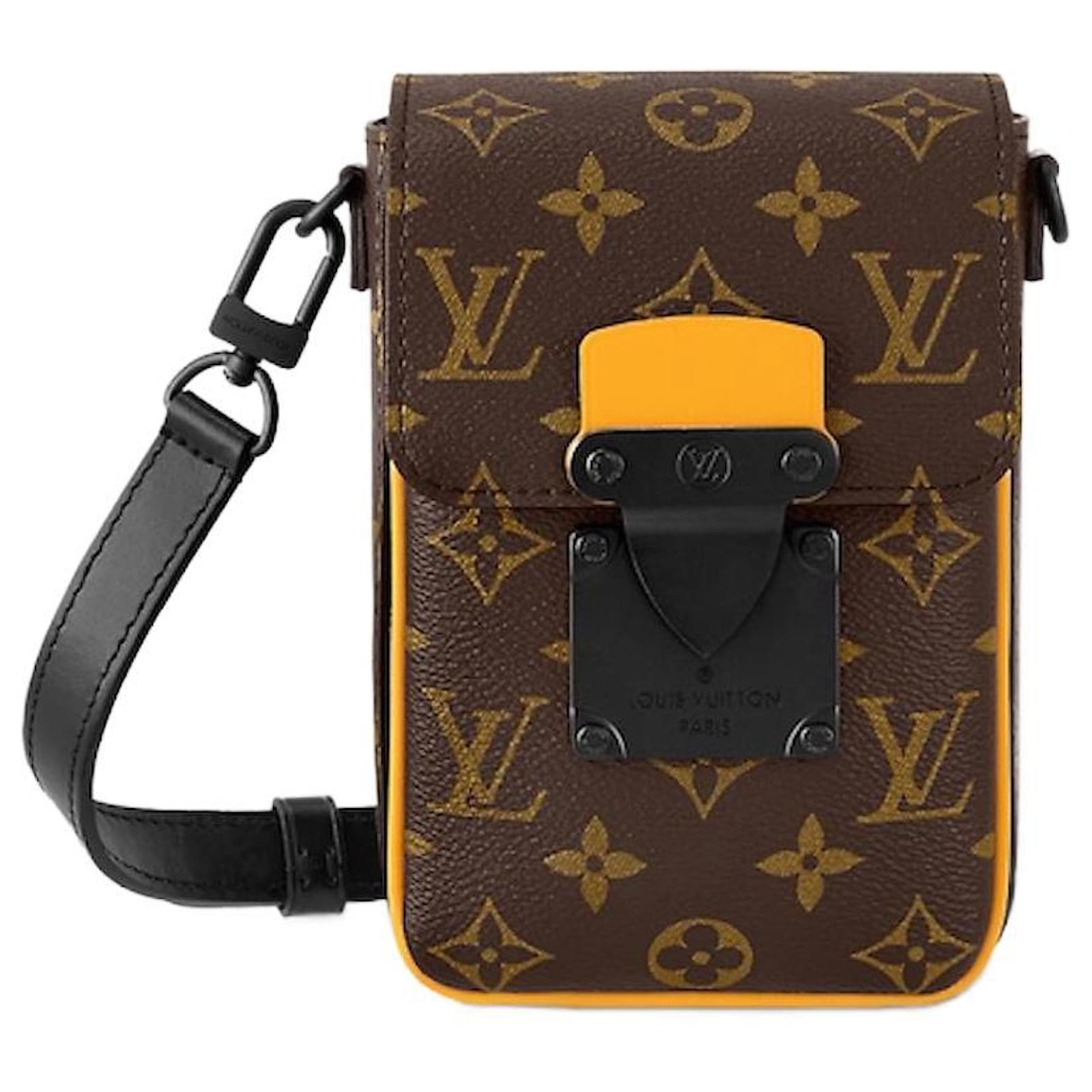 Louis Vuitton LV S Lock vertical wallet Brown Cloth ref.915629