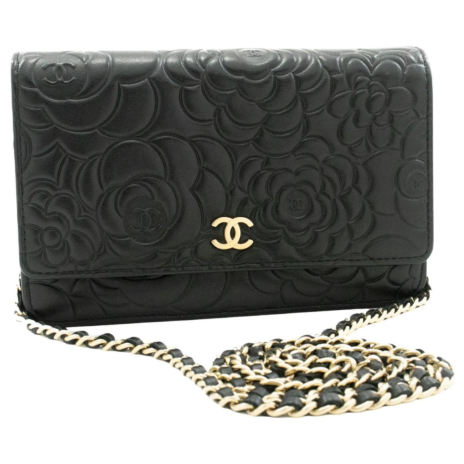 Chanel Camelia Black Leather ref.917045 - Joli Closet