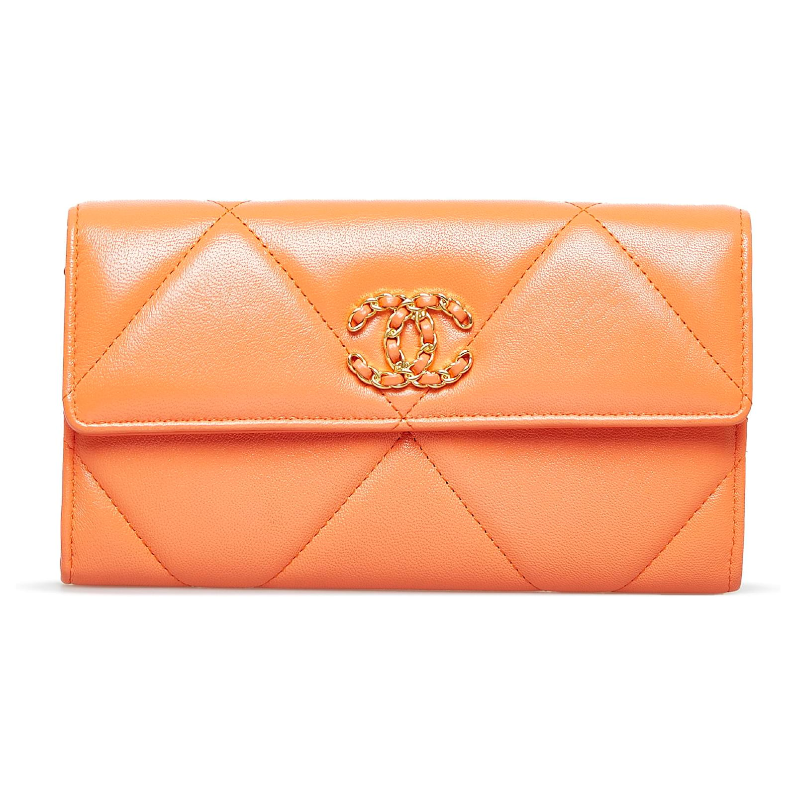 Chanel Orange 19 Flap Long Wallet Leather ref.920130 - Joli Closet