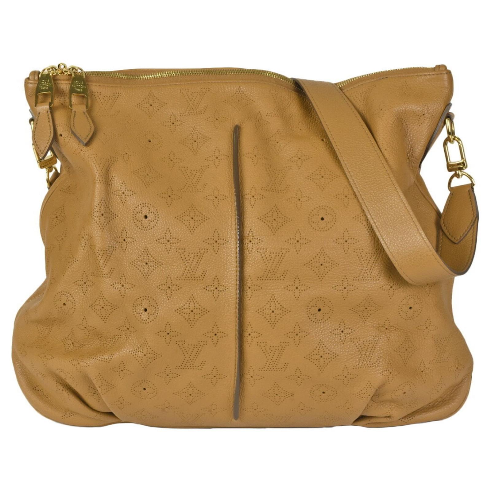 Louis Vuitton Selene Leather ref.921010 - Joli Closet