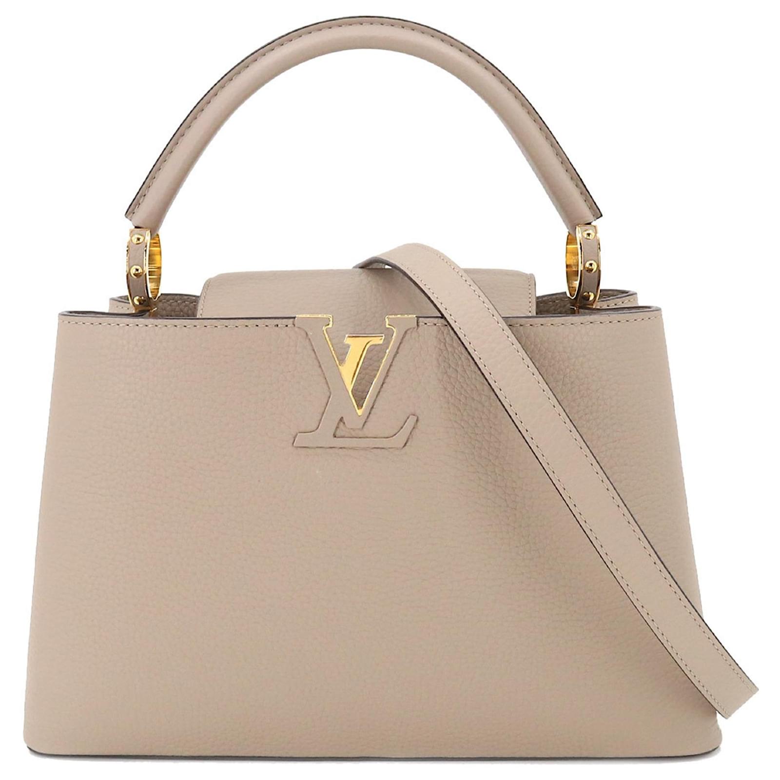 Louis Vuitton Capucines Beige Leather ref.921103 - Joli Closet