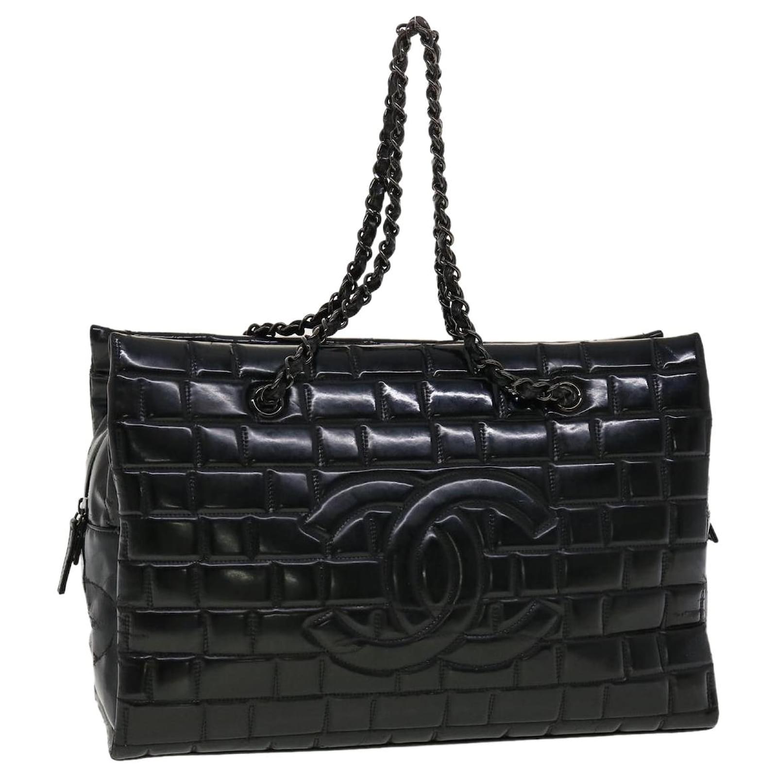 Black patent leather tote bag  Chanel: Handbags and Accessories