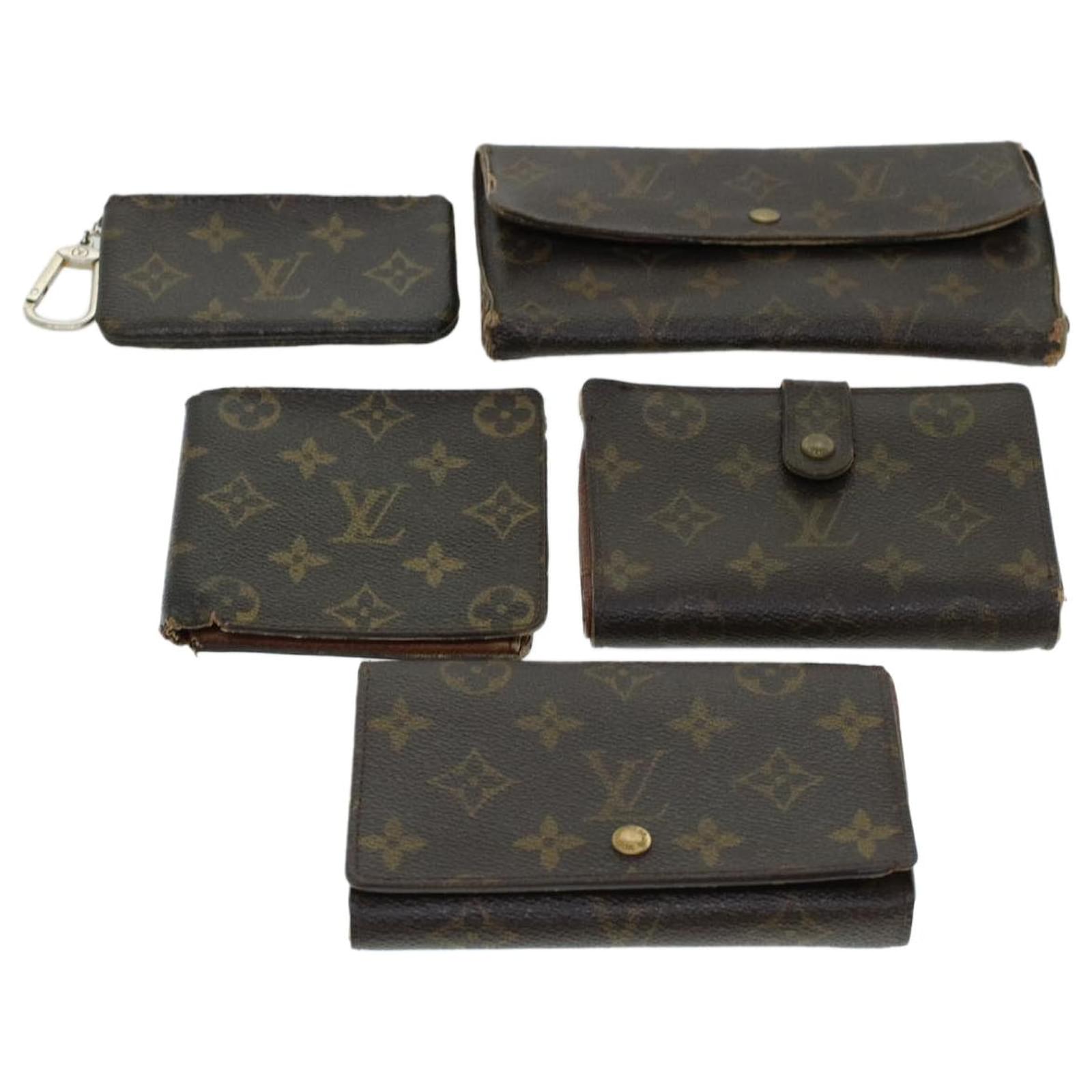 Louis Vuitton LV Monogram Leather Trifold Wallet