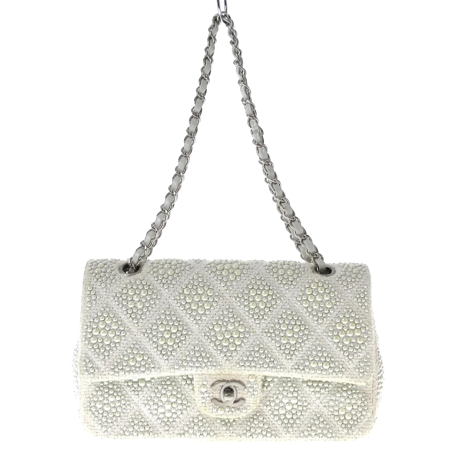 Chanel Pearl Embellished Flap Bag White Cotton ref.922319 - Joli Closet