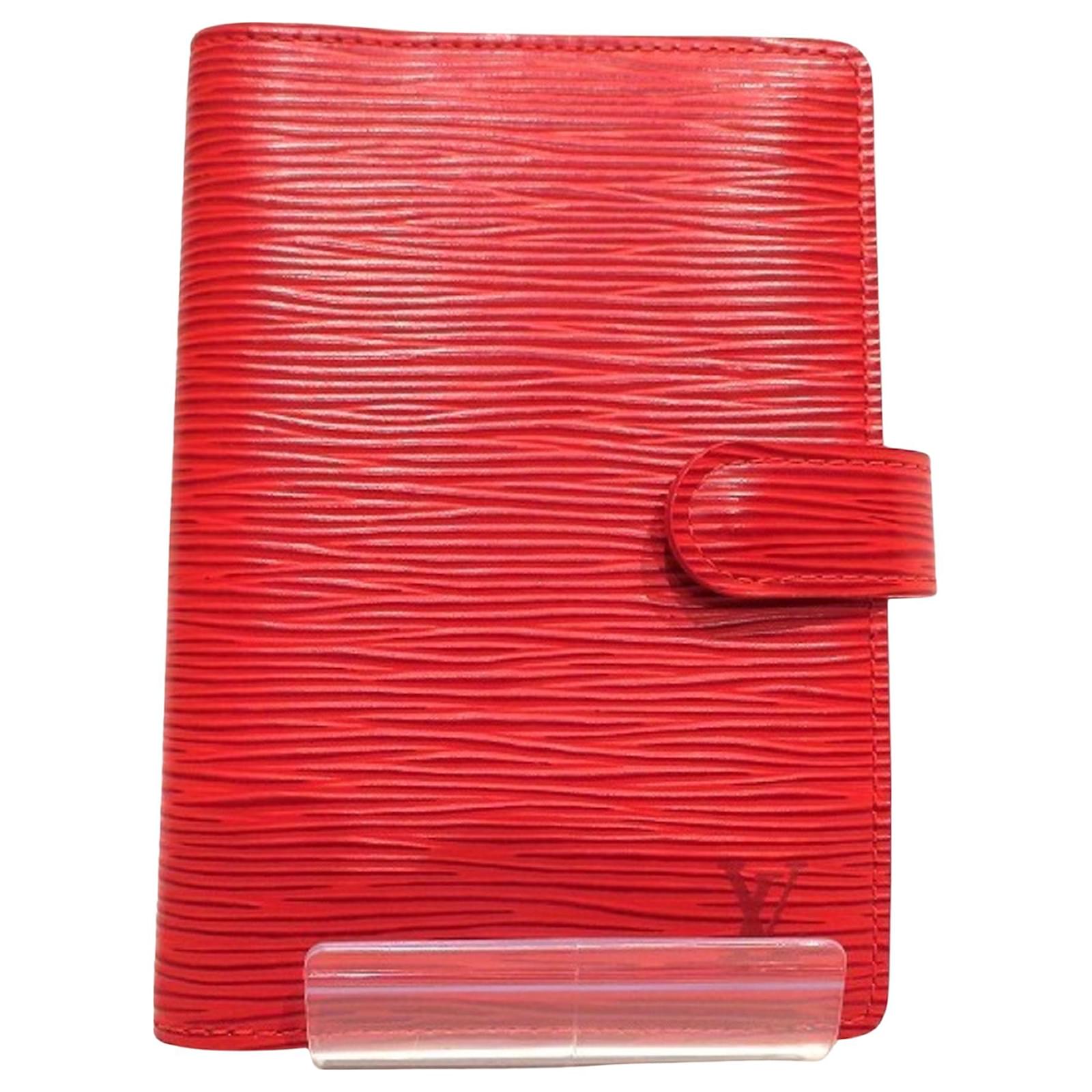 Louis Vuitton Agenda Red Epi PM – Just Gorgeous Studio