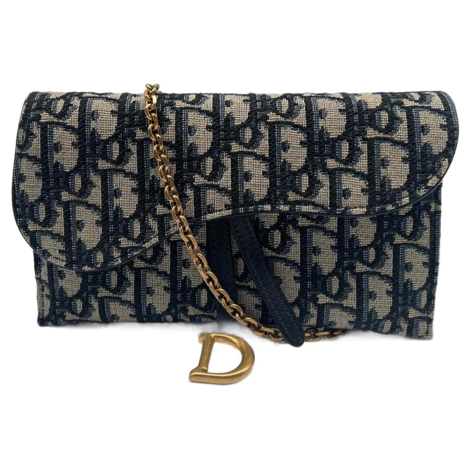 DIOR LONG SADDLE POUCH WITH CHAIN