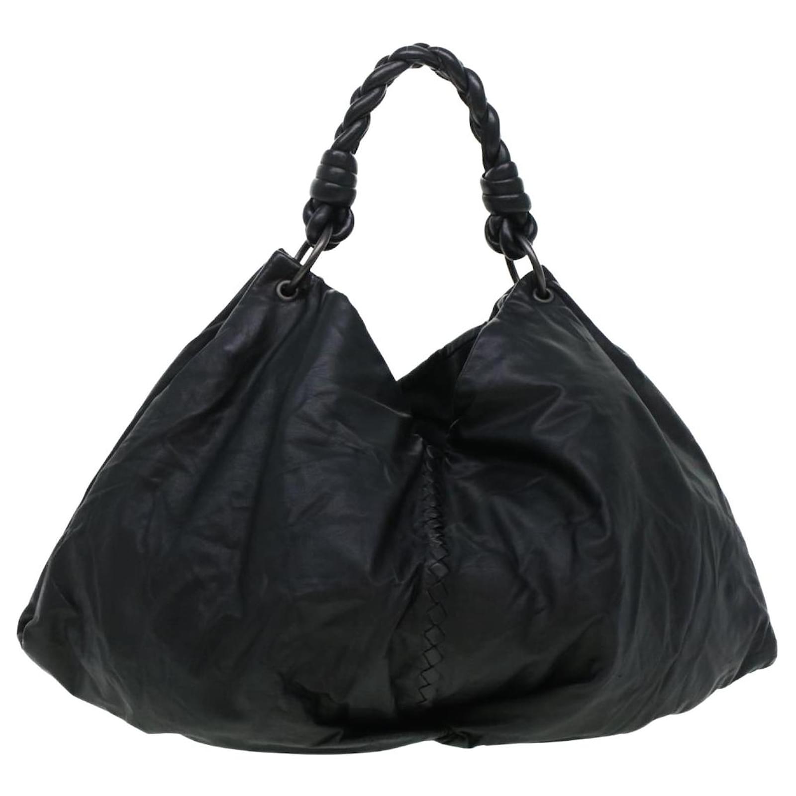 Bottega Veneta Intrecciato Black Leather ref.925273 - Joli Closet