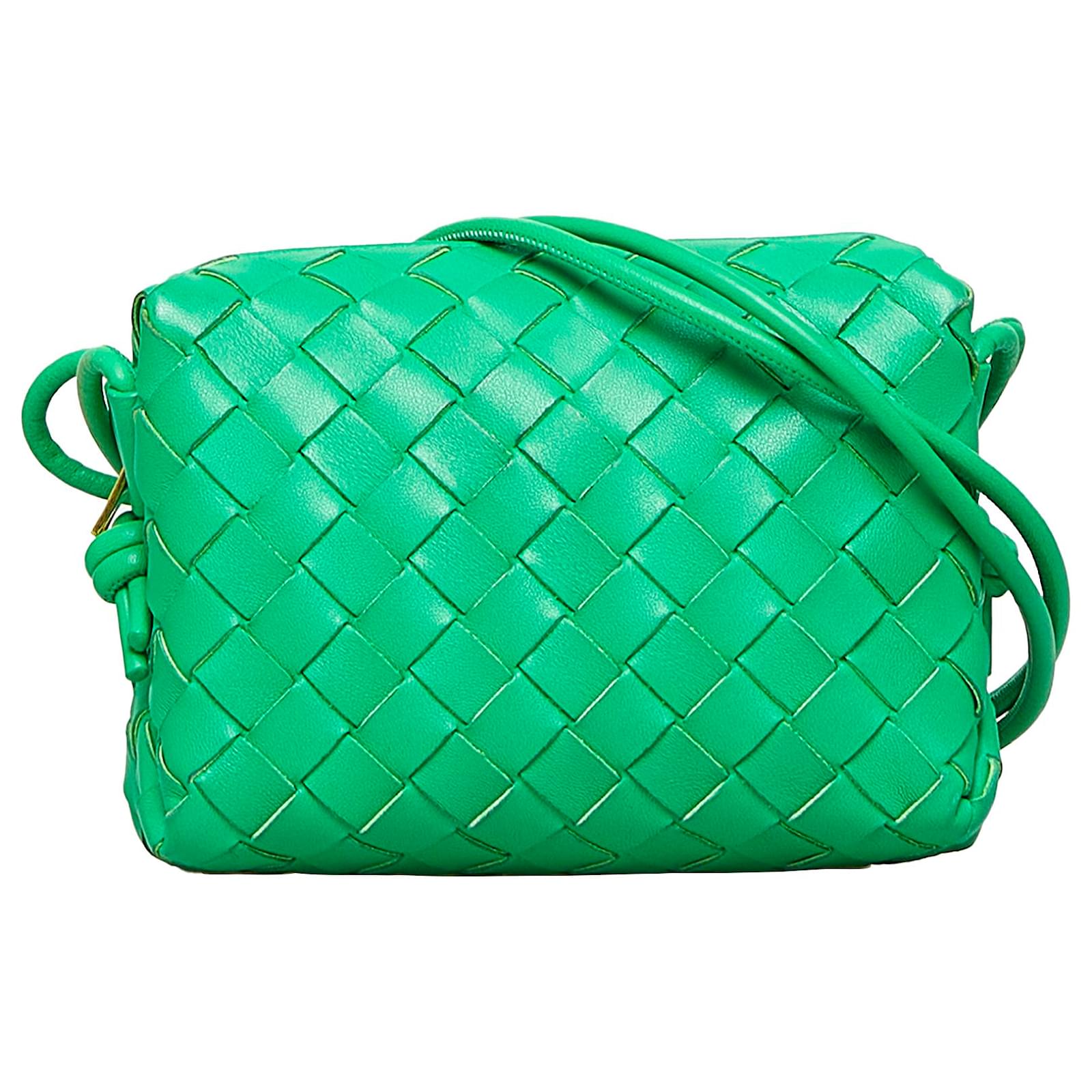 Bottega Veneta Green Mini Intrecciato Loop Leather ref.927131