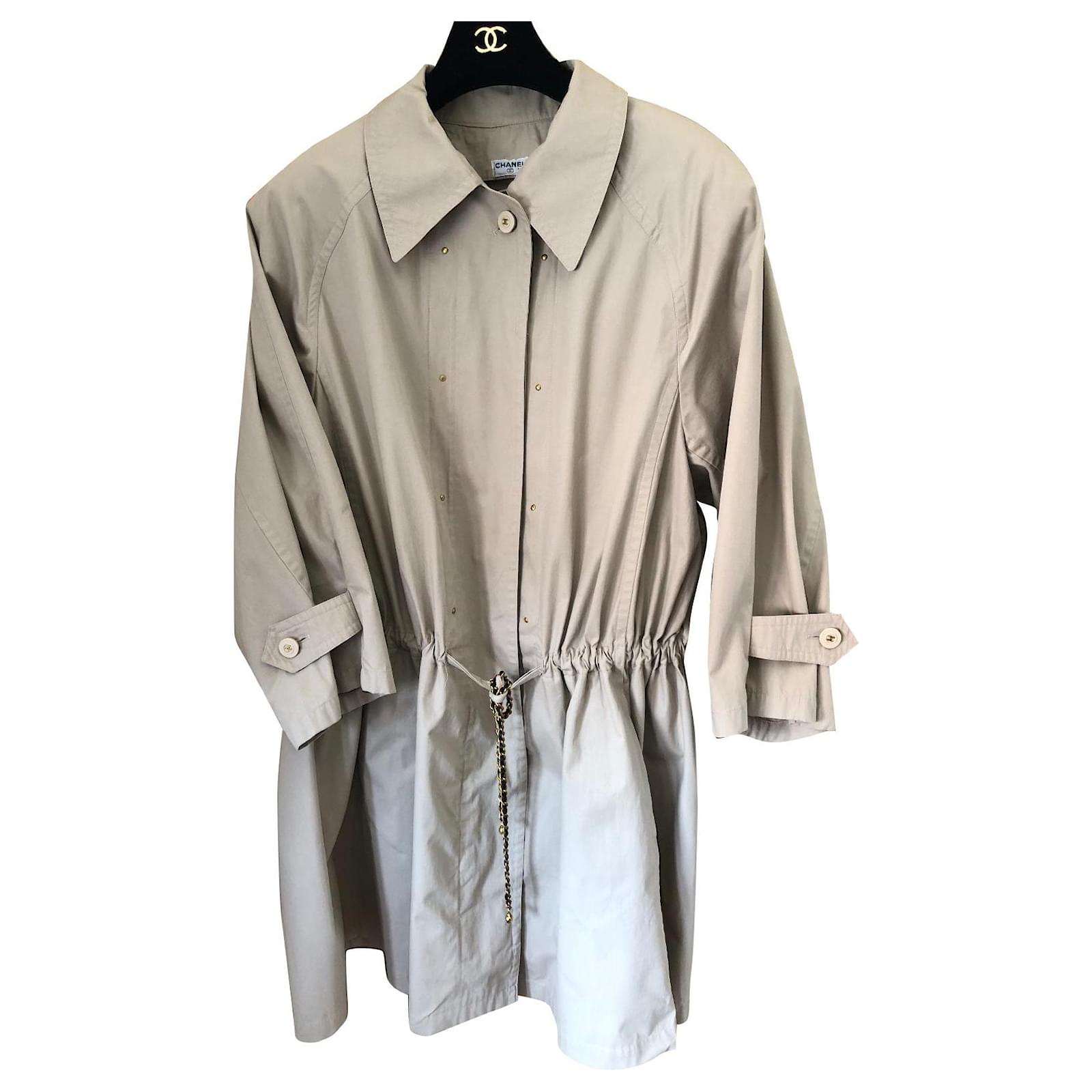 Chanel Coats, Outerwear Beige Cotton ref.927652 - Joli Closet