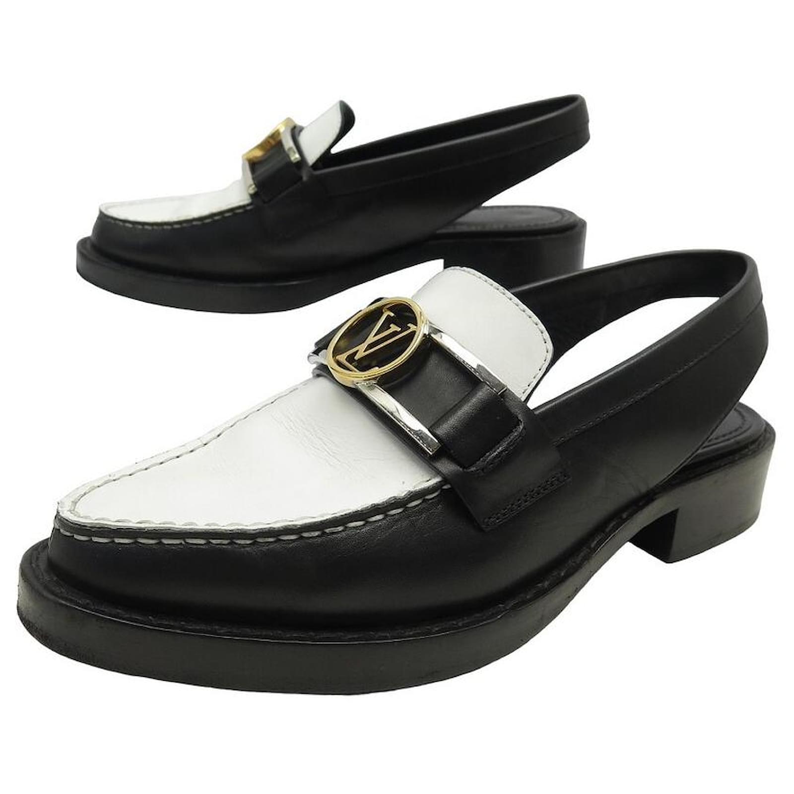 Louis Vuitton Academy flat sandals