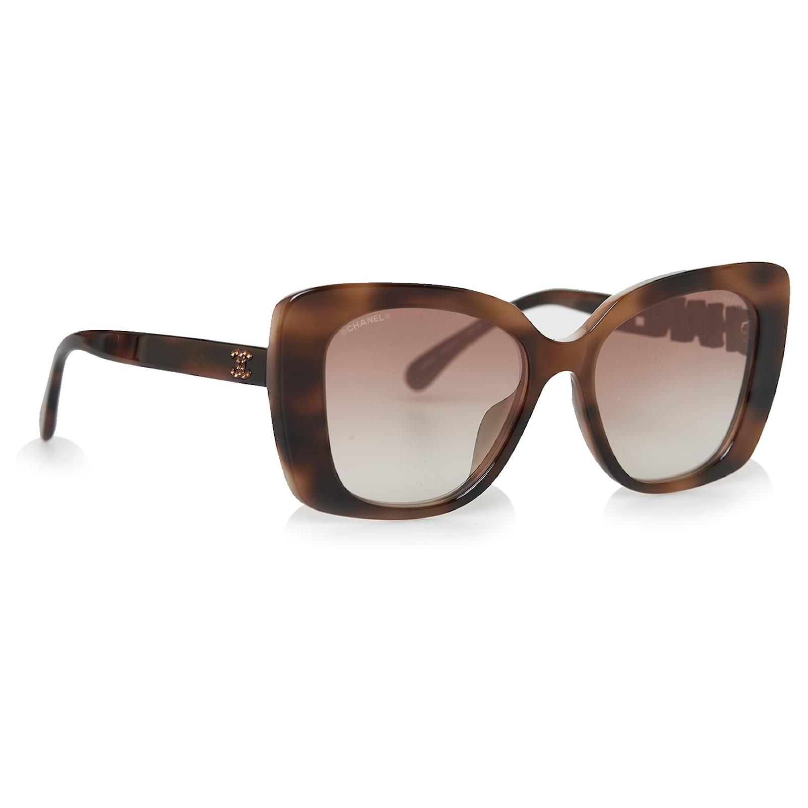 Chanel Brown Square Tinted Sunglasses Dark brown Plastic Resin ref.929110 -  Joli Closet