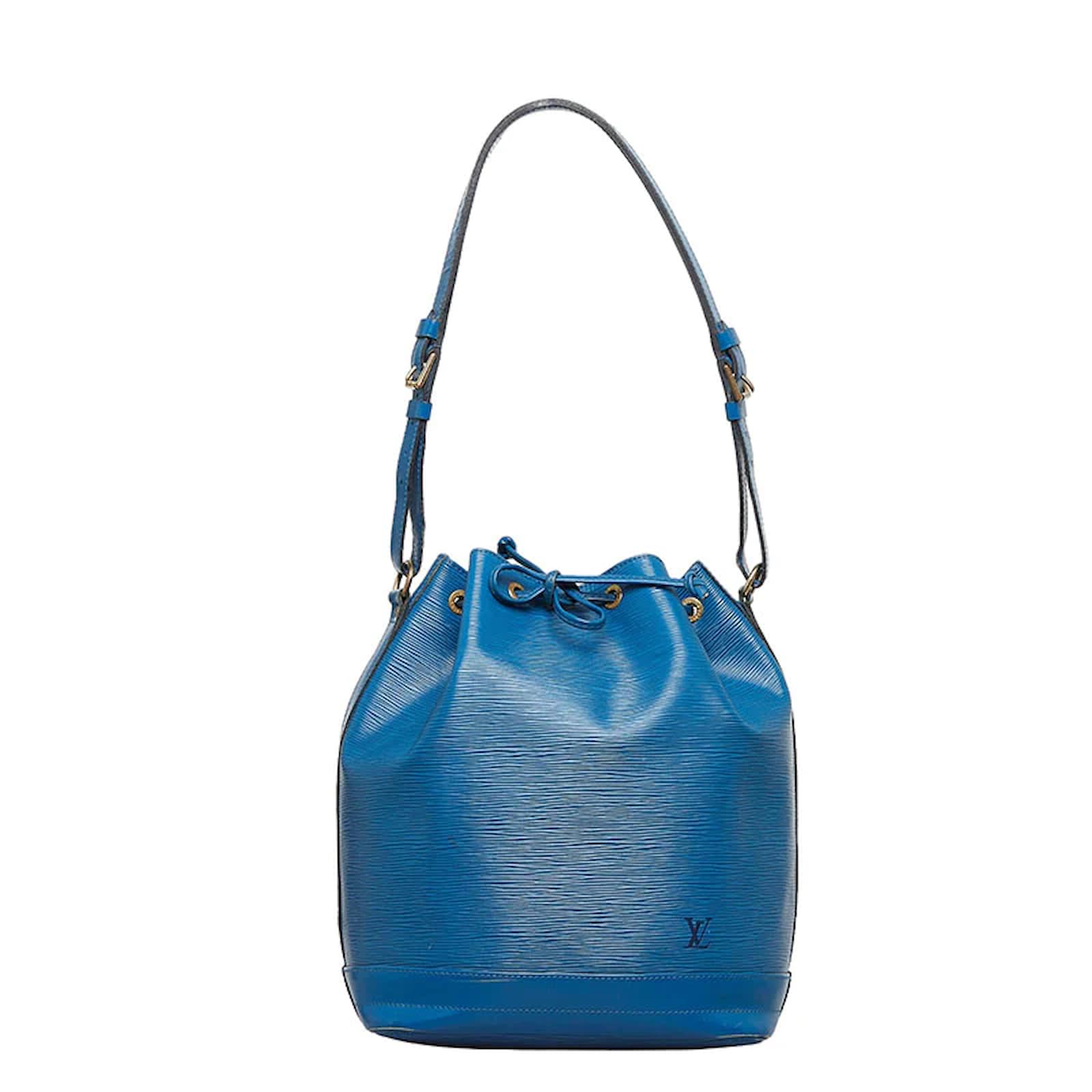 Louis Vuitton Epi Petit Noe Drawstring Shoulder Bag M59012