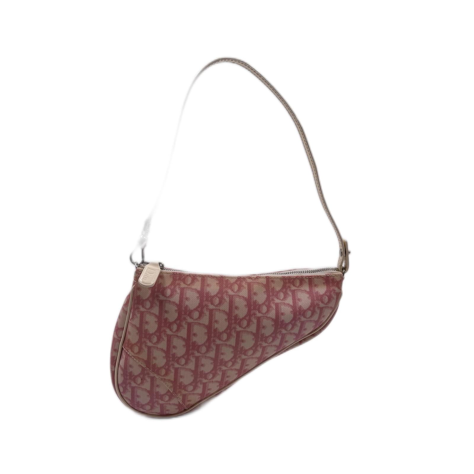 Saddle cloth handbag