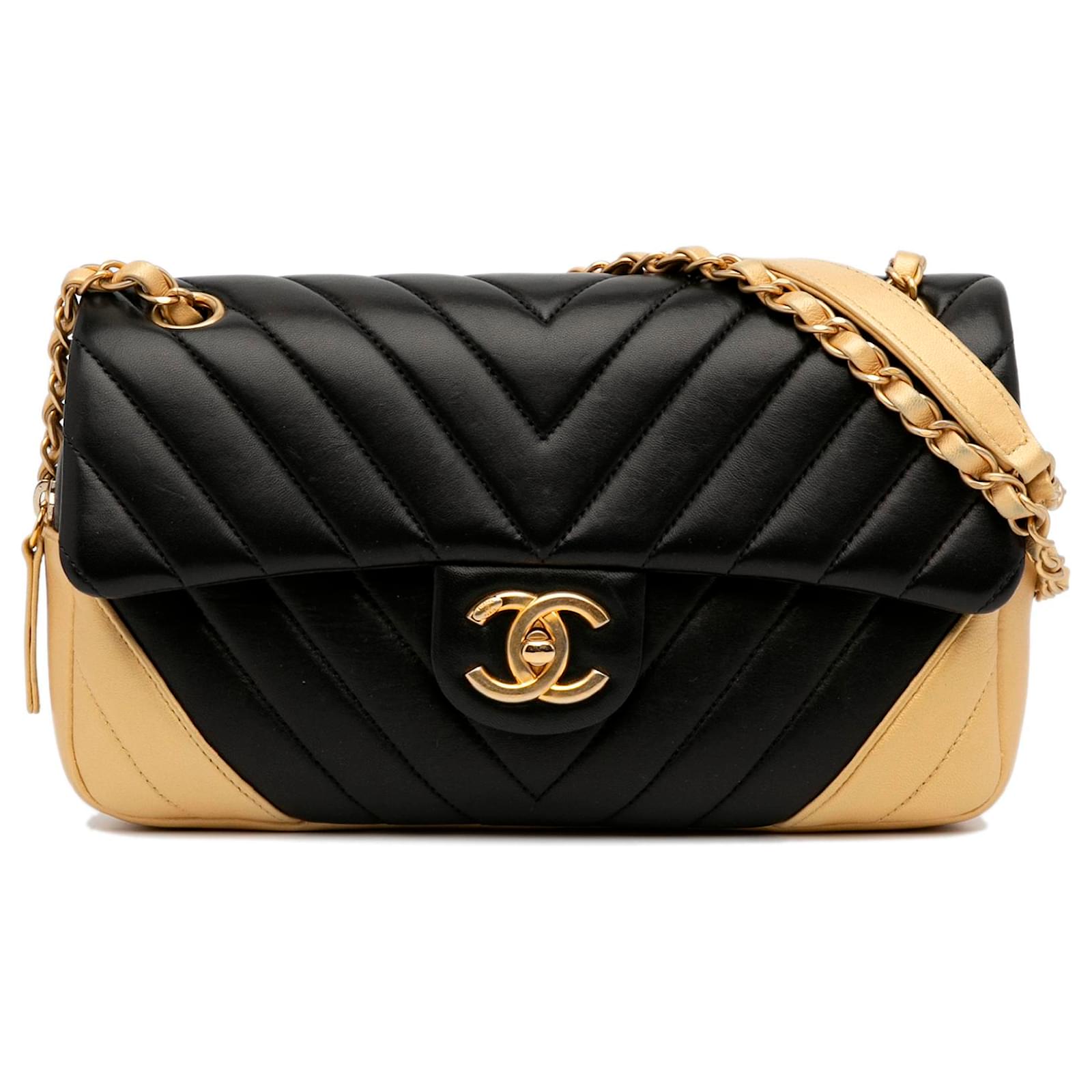Chanel Lambskin Chevron Quilted Jumbo Double Flap So Black