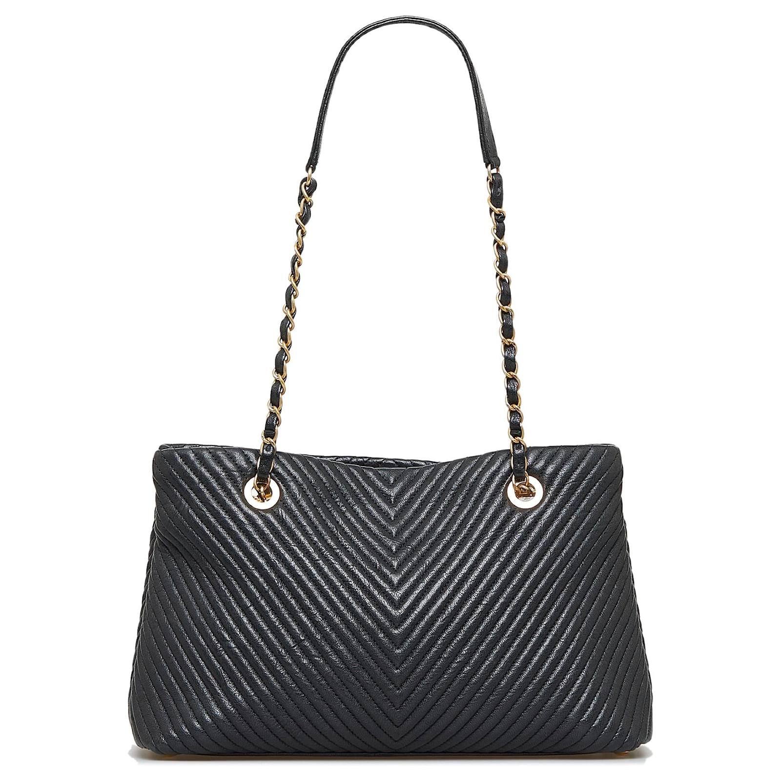 Chanel chevron tote hotsell