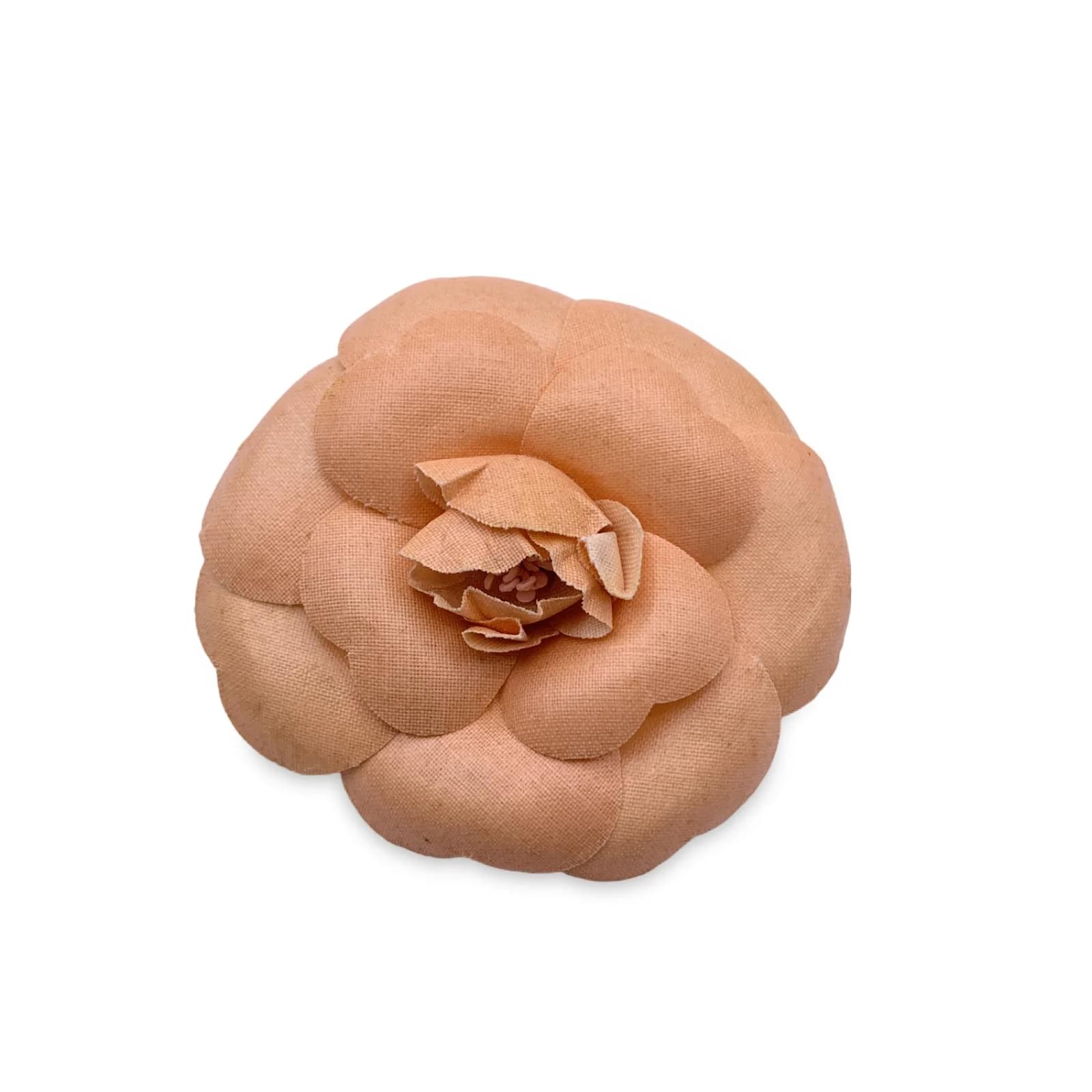 Chanel Vintage Peach Canvas Camelia Flower Camellia Pin Brooch Orange Cloth  ref.931513 - Joli Closet