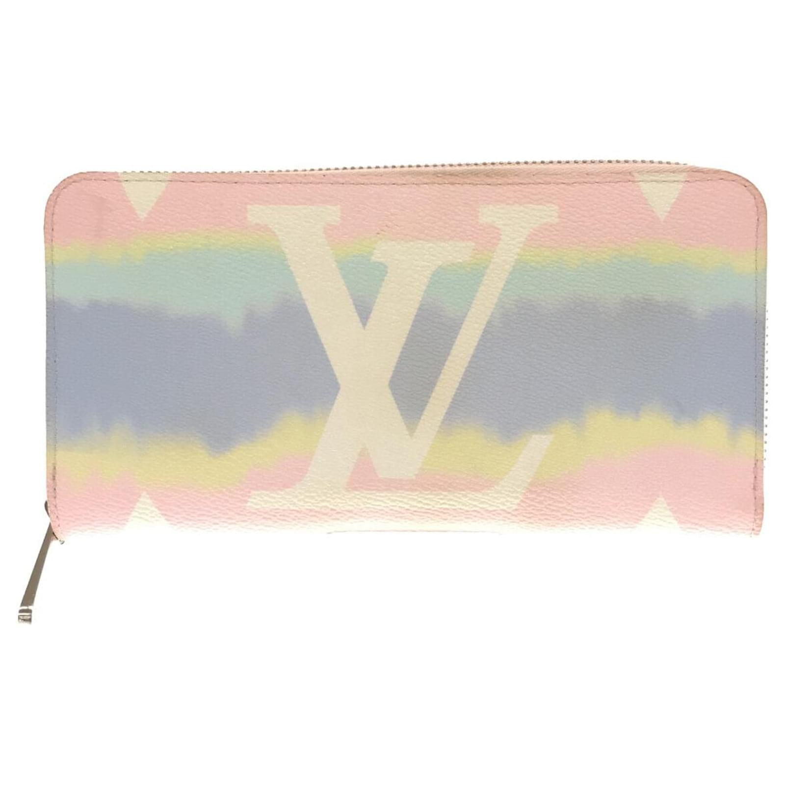 Louis Vuitton Multi Monogram LV Pop Zippy Wallet Multiple colors Cloth  ref.984996 - Joli Closet