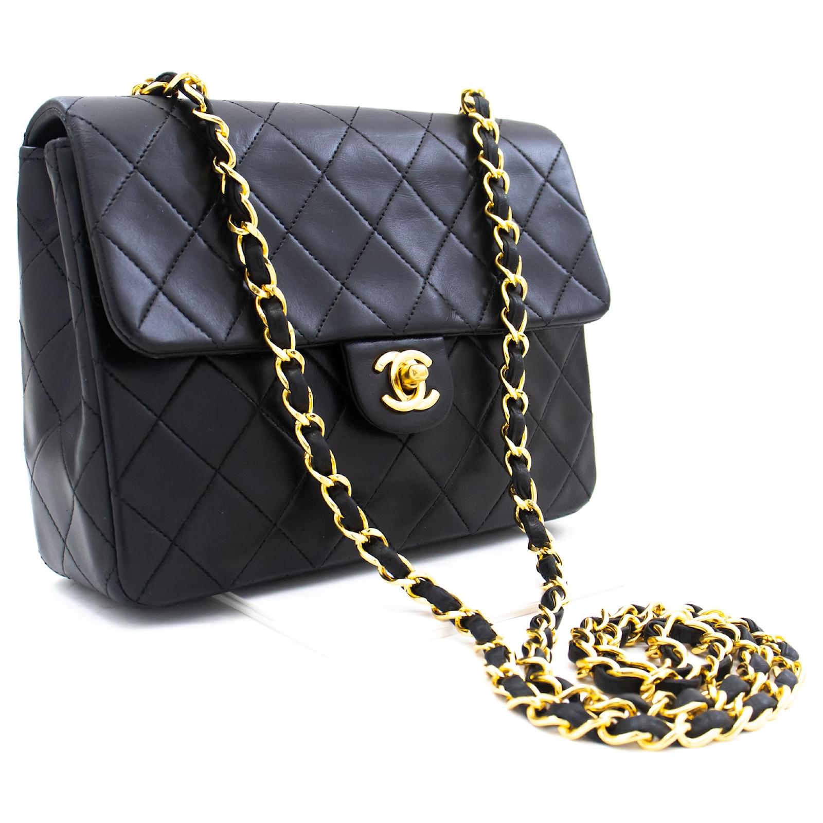 CHANEL Mini Square Small Chain Shoulder Bag Crossbody Black Quilt Leather  ref.932724 - Joli Closet