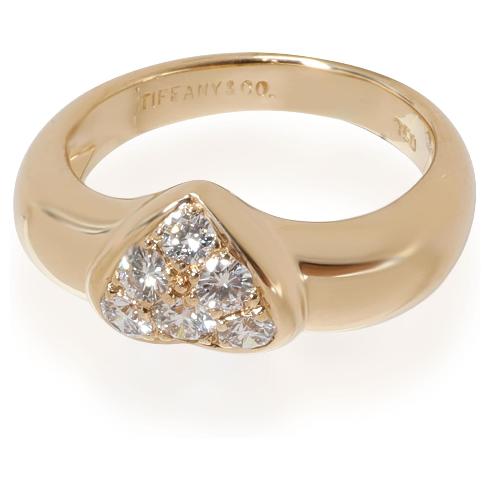 TIFFANY CO. Diamond Heart Ring in 18k yellow gold 0.25 ctw