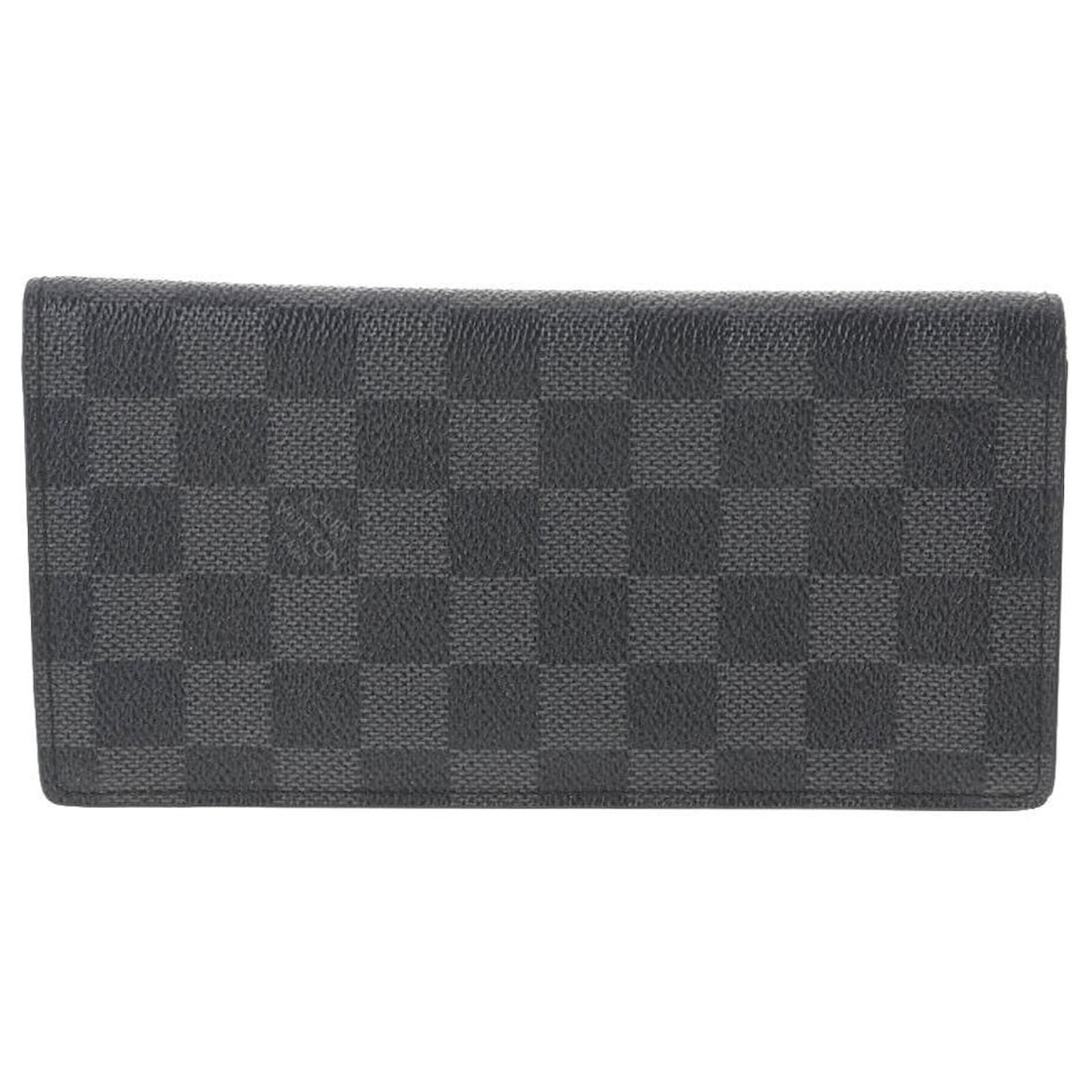 Louis Vuitton Black Leather Portefeuille Brazza wallet accessories