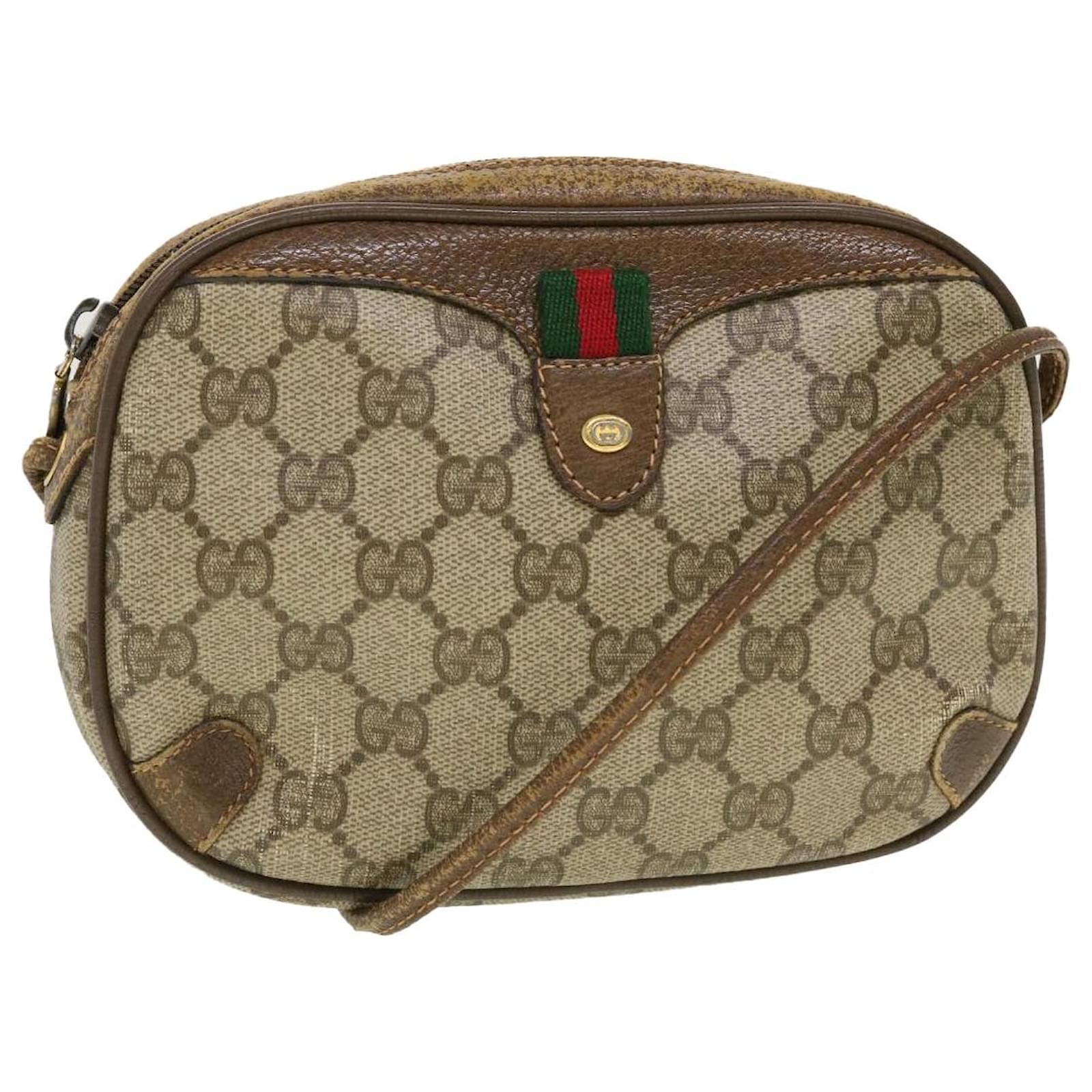 Vintage Gucci Canvas Crossbody Bag in 2023  Crossbody bag, Gucci crossbody  bag, Vintage gucci