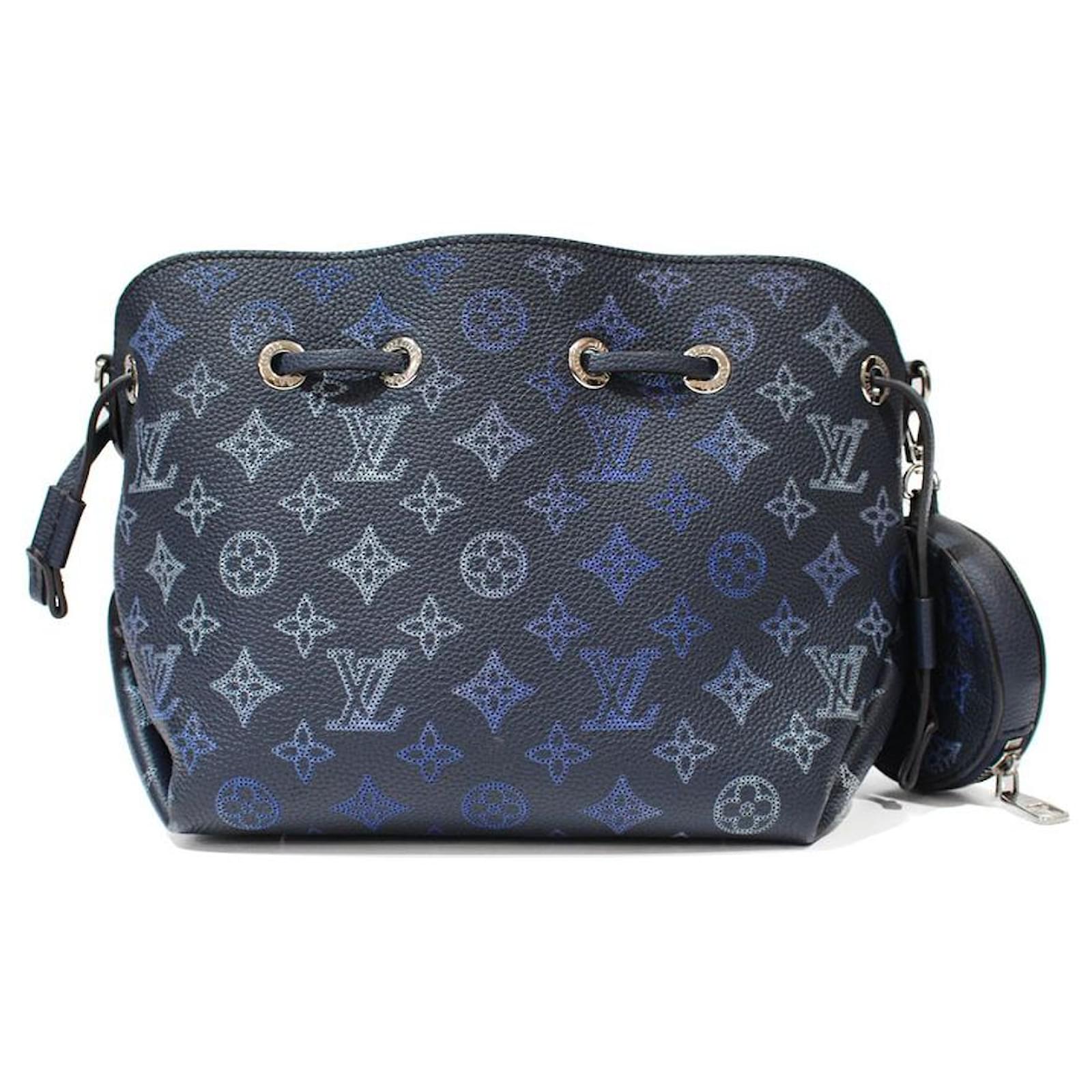 Louis Vuitton Cluny Mini Epi Quartz For Women, Women's Handbags