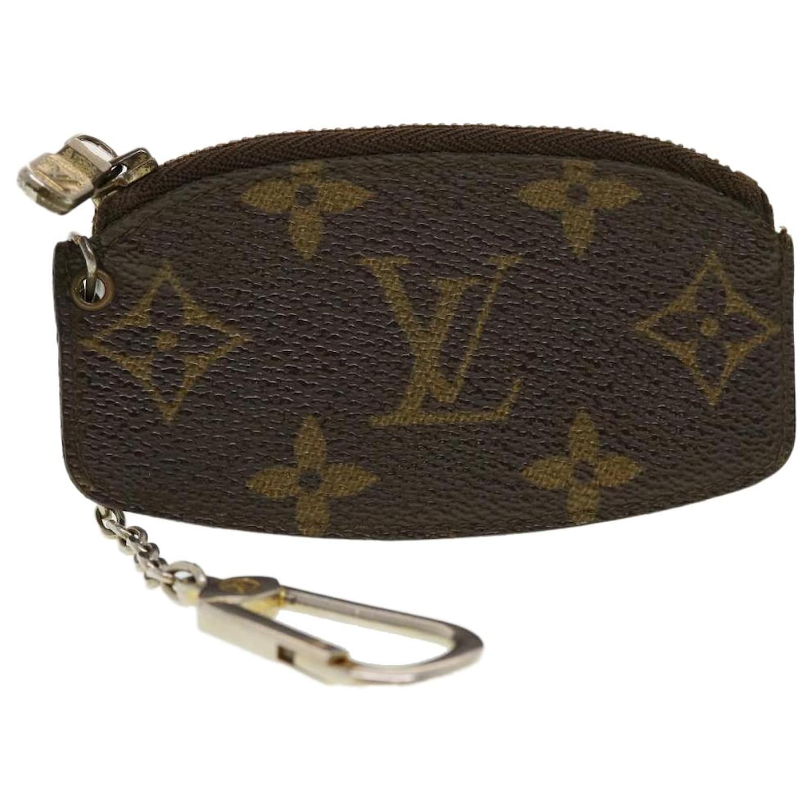 Louis Vuitton Pochette Key Cles Monogram Vernis Coin Case