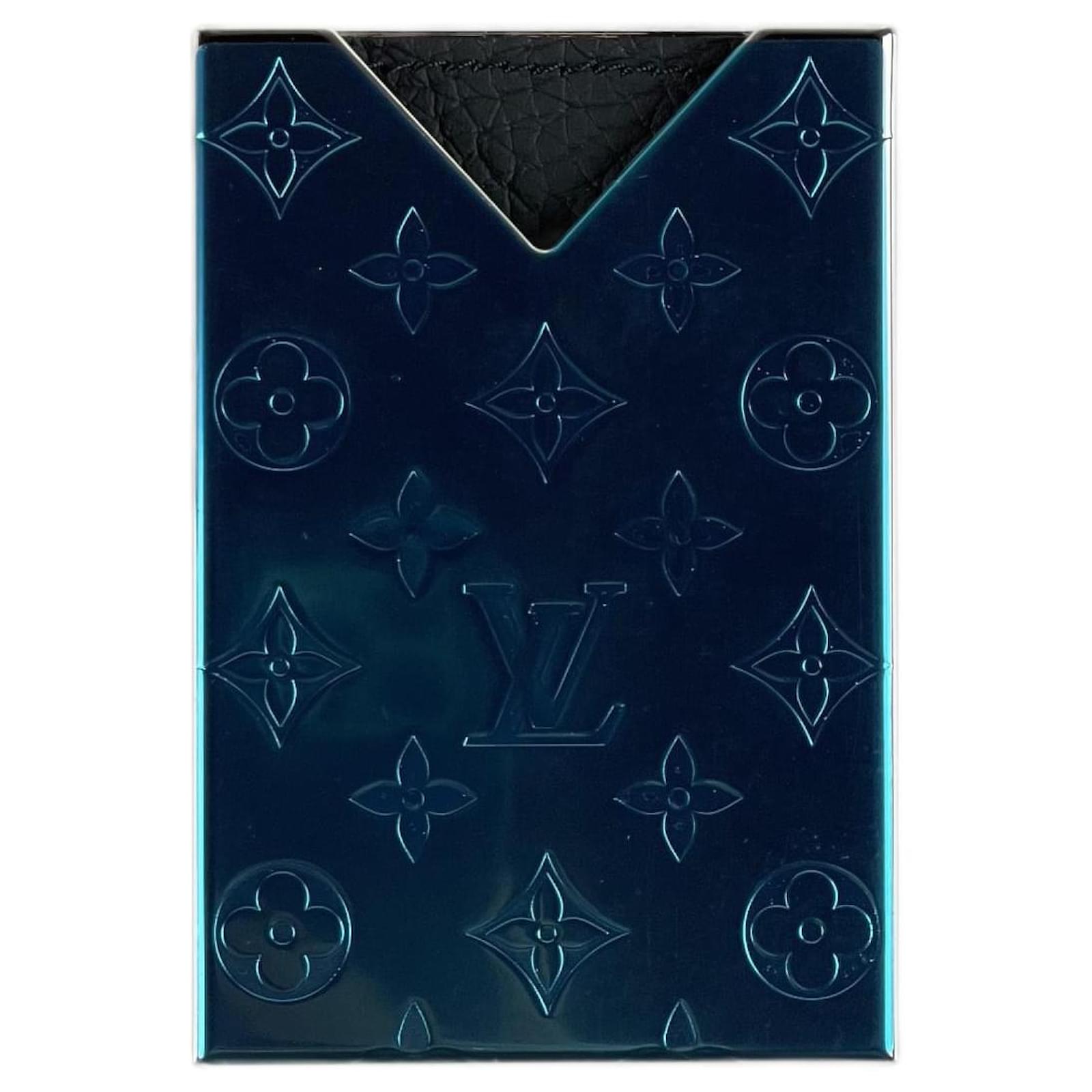 Louis Vuitton ID Holder Silvery Metal ref.939627 - Joli Closet