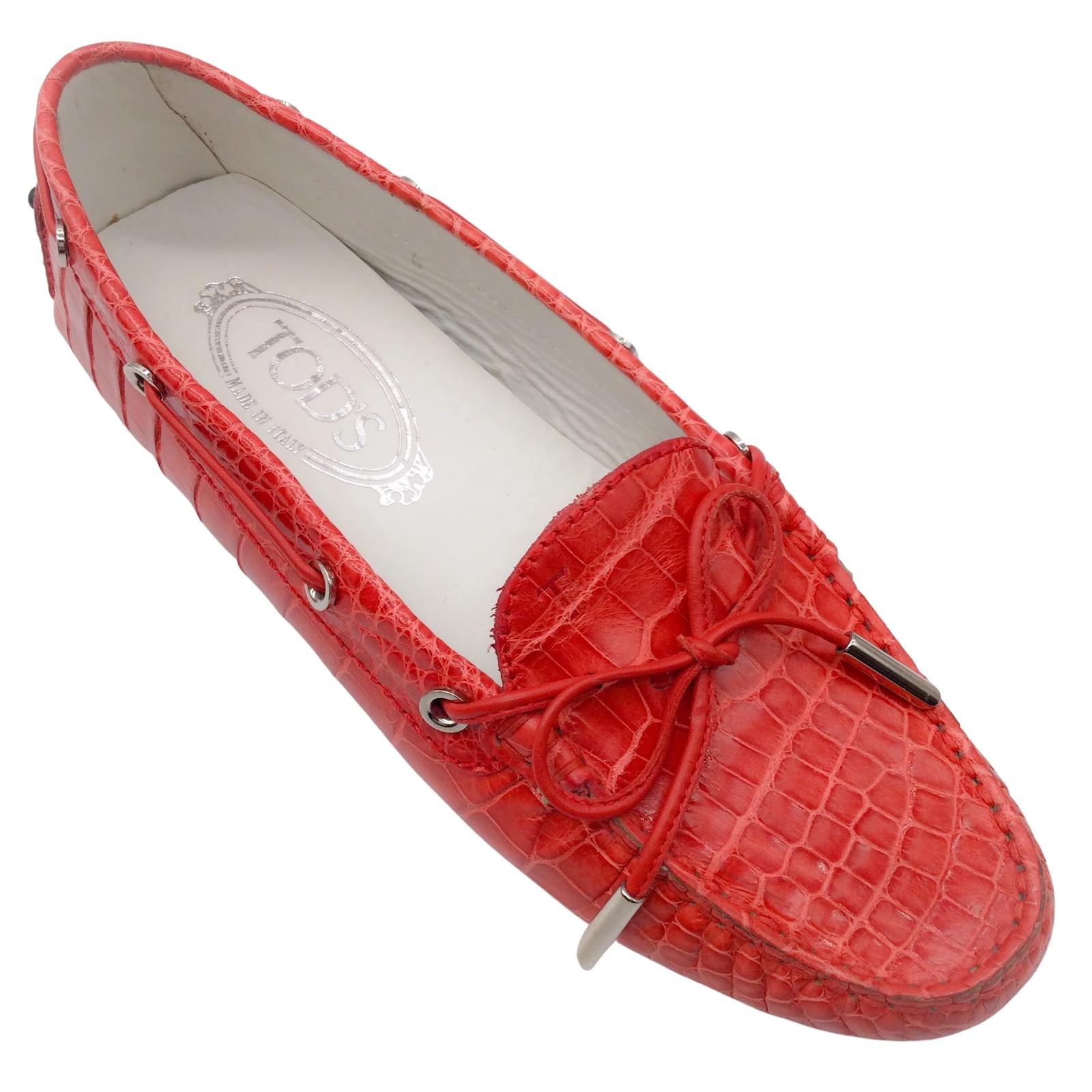 Tod's Red Crocodile Skin Leather Driving-shoes Loafers Flats