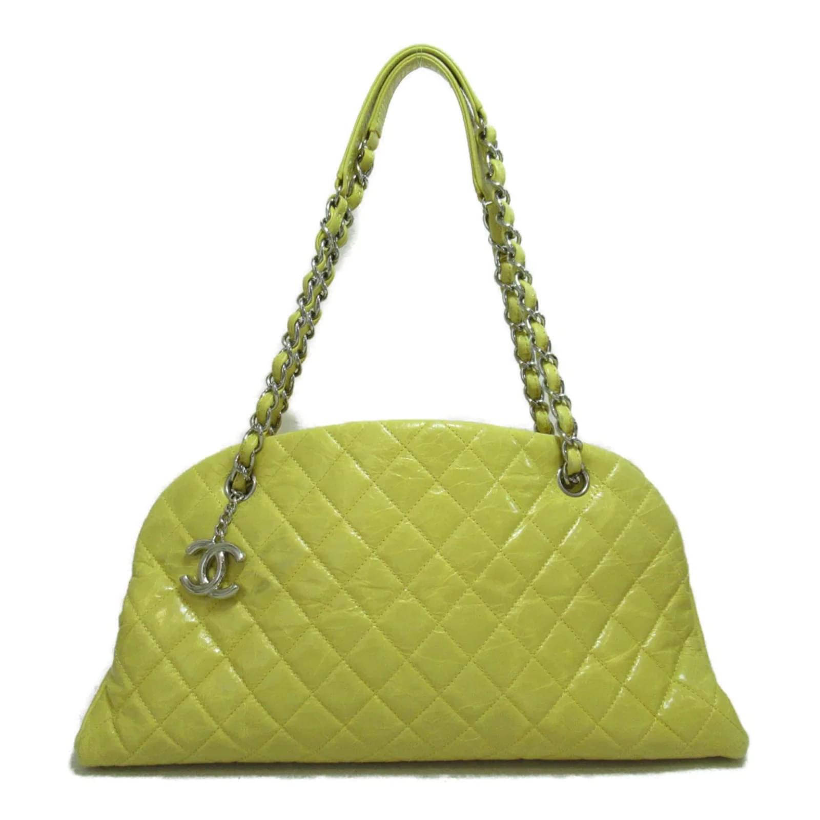 Chanel Just Mademoiselle Quilted Leather Bowling Bag Yellow Pony-style  calfskin ref.940189 - Joli Closet