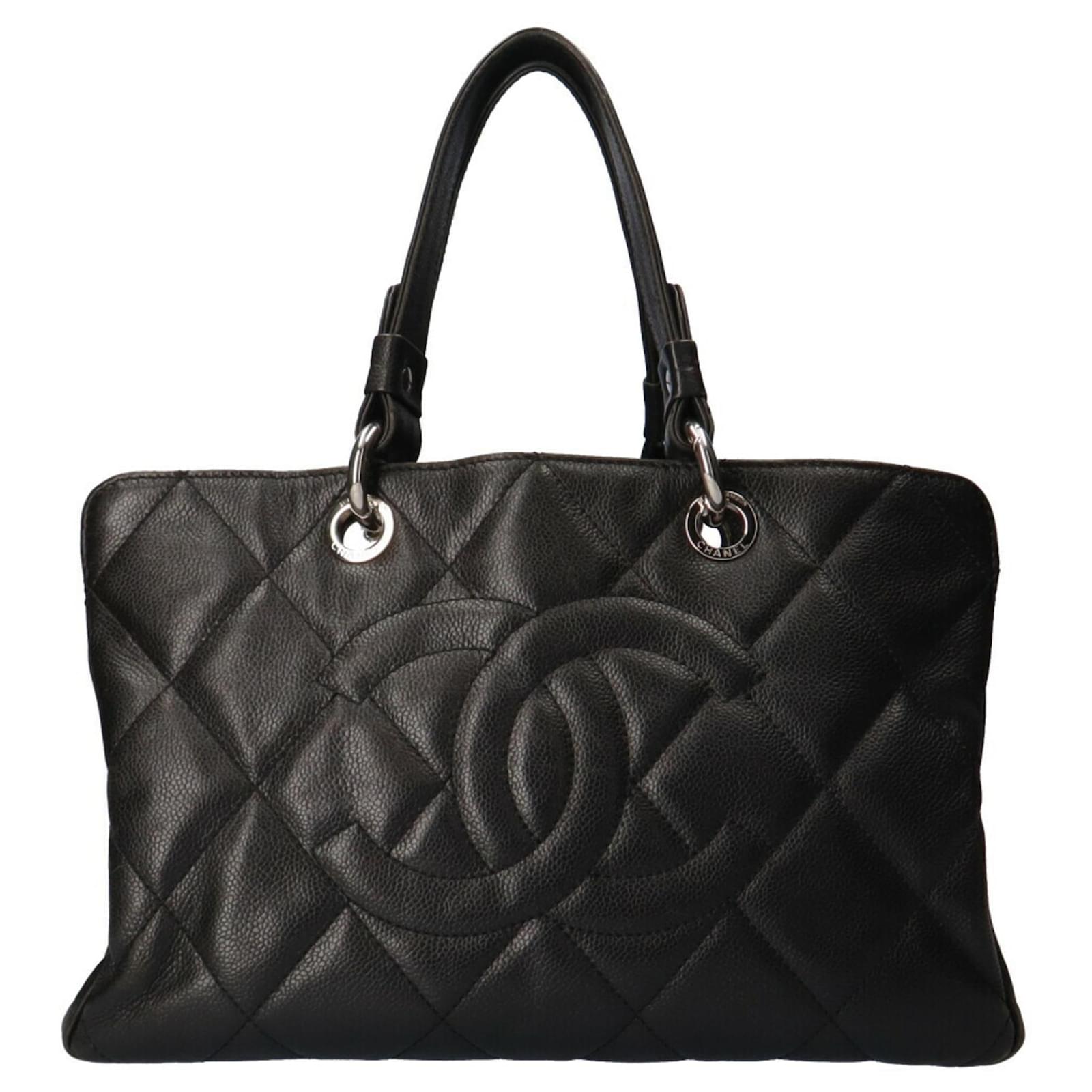 Chanel Matelassé Black Leather ref.940708 - Joli Closet