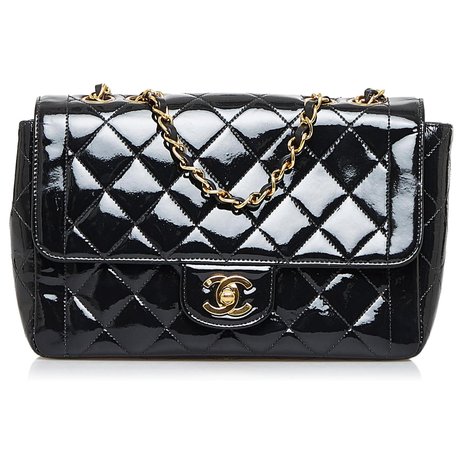 Chanel Black Small Quilted Patent Border Flap Bag Leather Patent leather  ref.940805 - Joli Closet