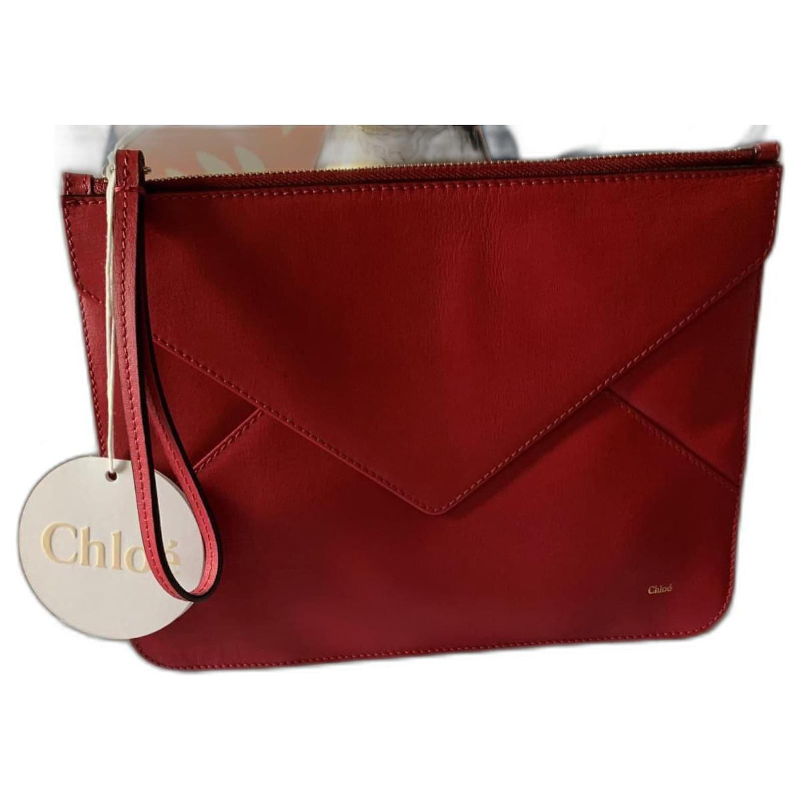 Chloé Clutch bags Dark red Leather ref.941180 - Joli Closet
