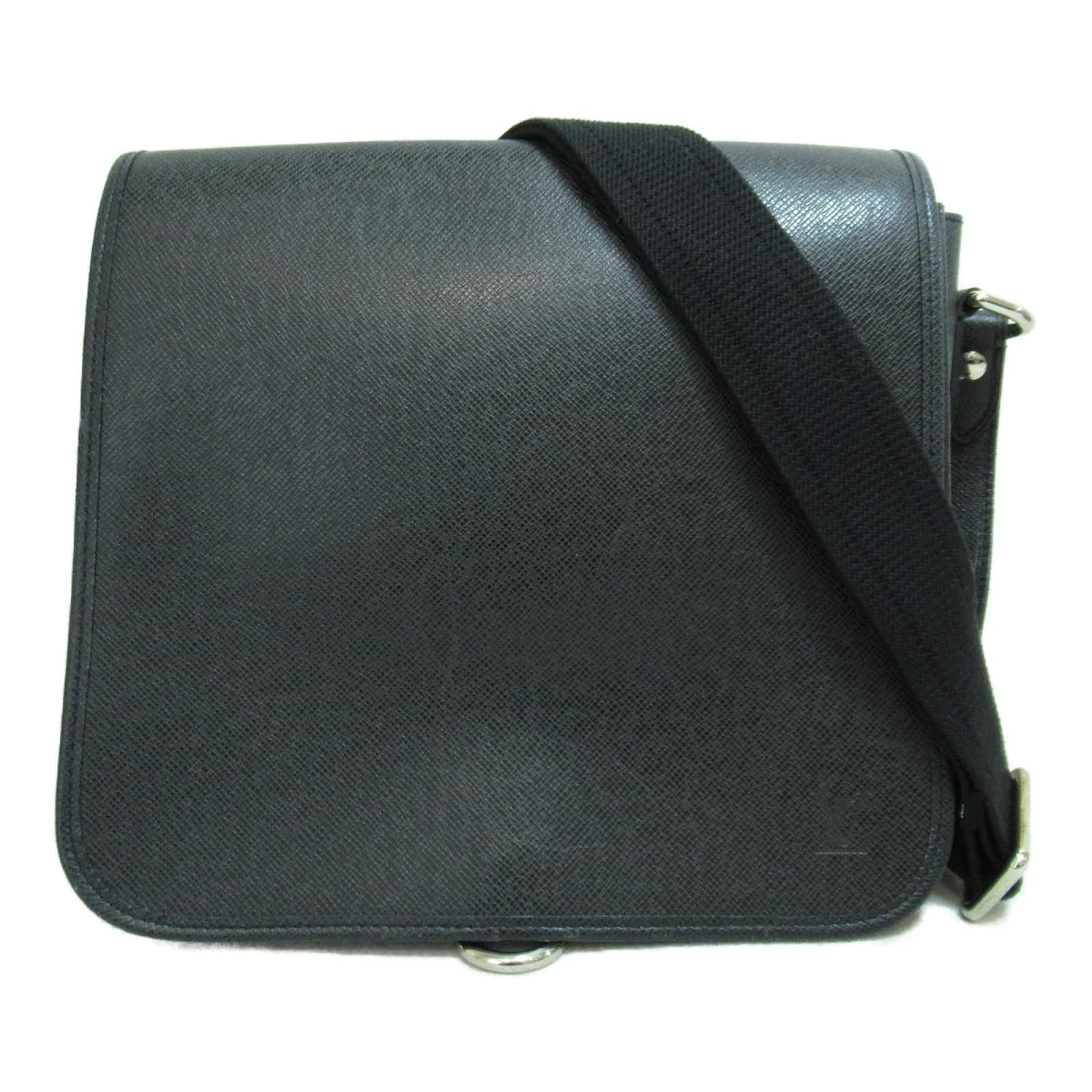 Louis Vuitton, Bags, Louis Vuitton Taiga Andrei Messenger Bag New