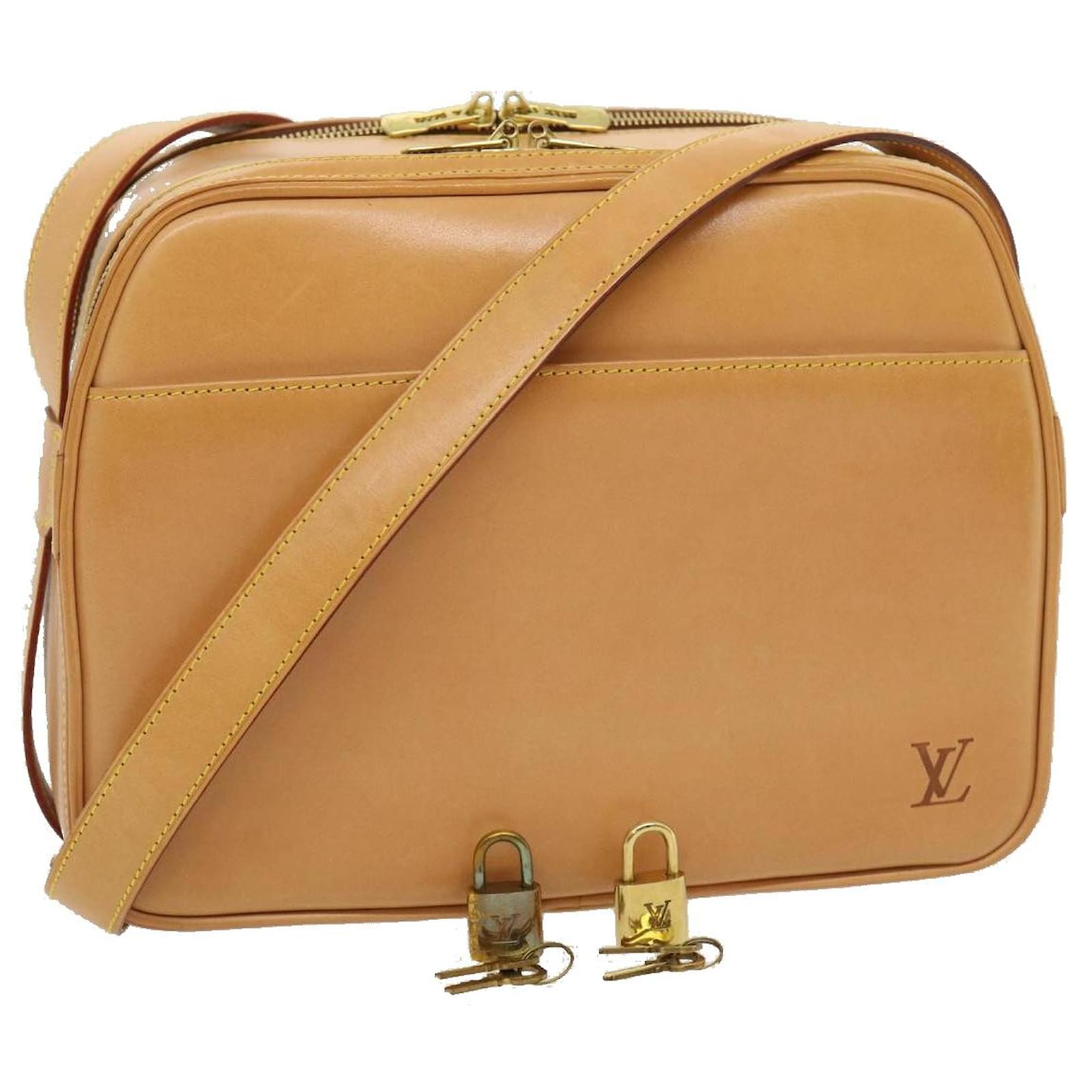 Louis Vuitton Nomad Leather Montsouris mm Backpack Spo Beige LV Auth 28931A, Women's