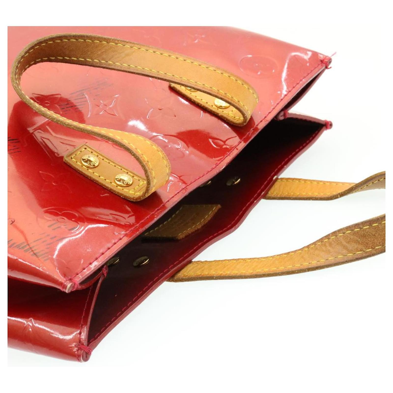 LOUIS VUITTON Monogram Vernis Reade PM Hand Bag Red M91088 LV Auth ai602  Patent leather ref.942113 - Joli Closet