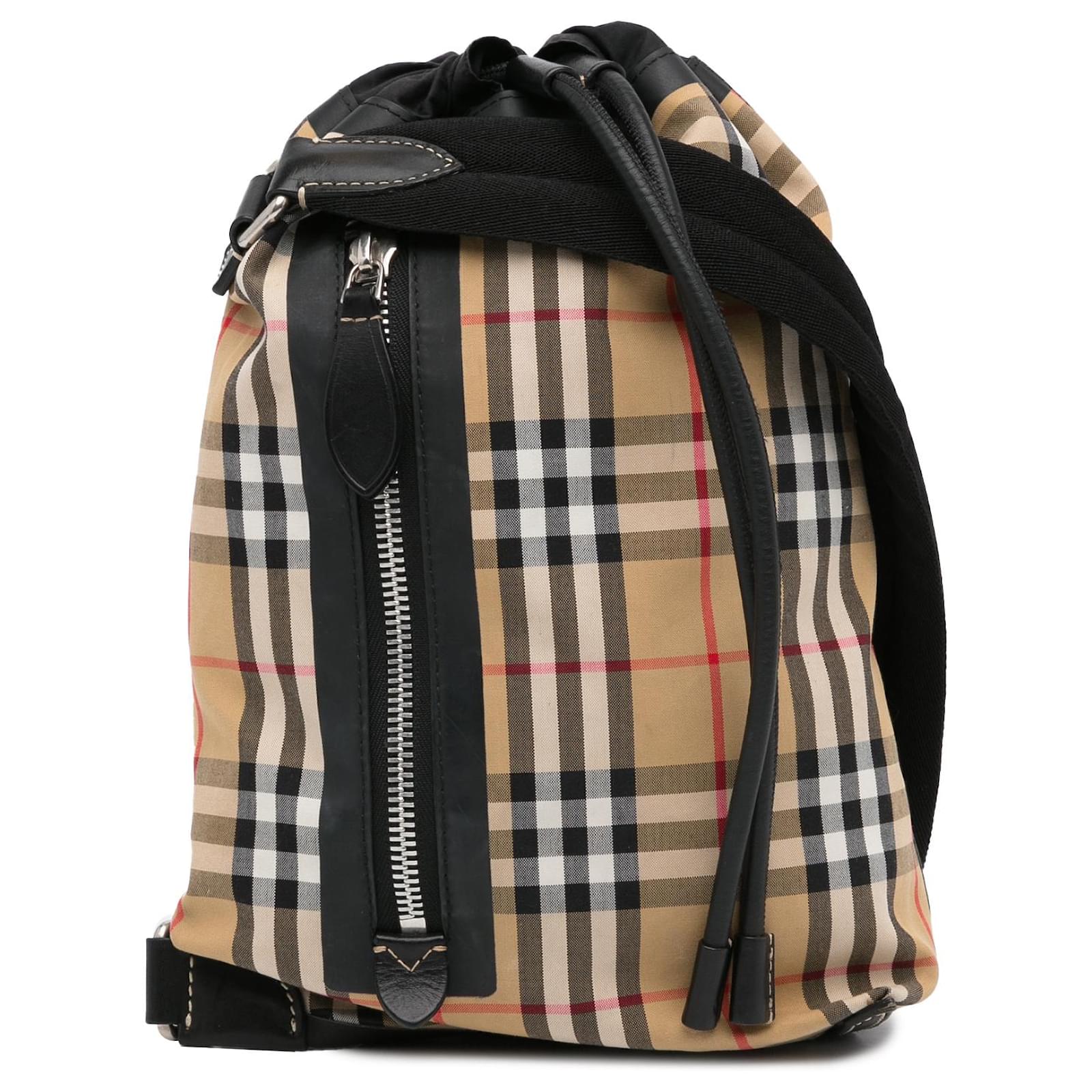 Bolsa burberry outlet xadrez pequena