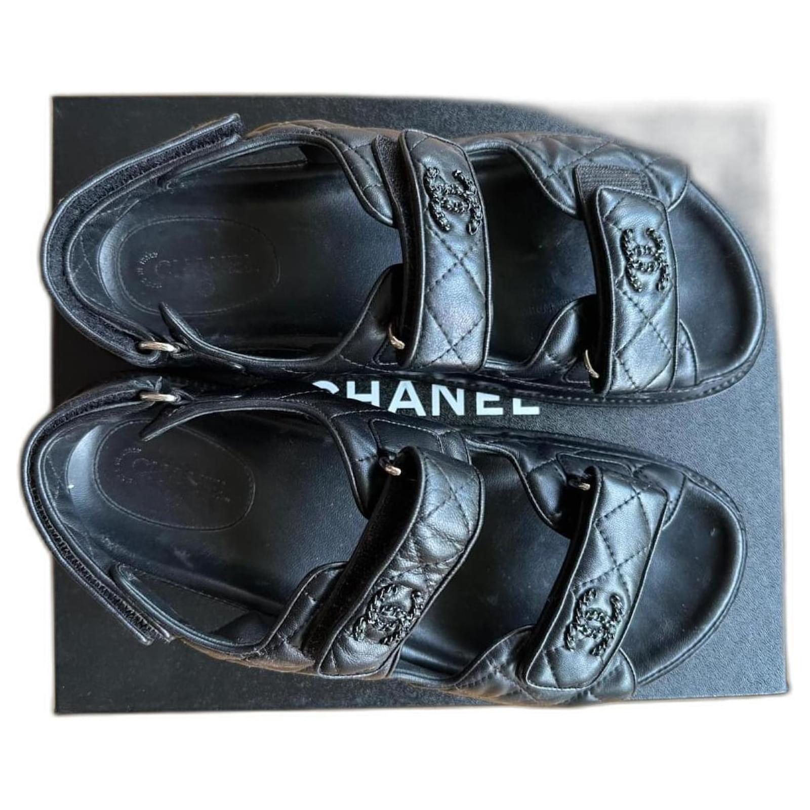 Cambon Chanel Sandals Black Leather ref.942971 - Joli Closet