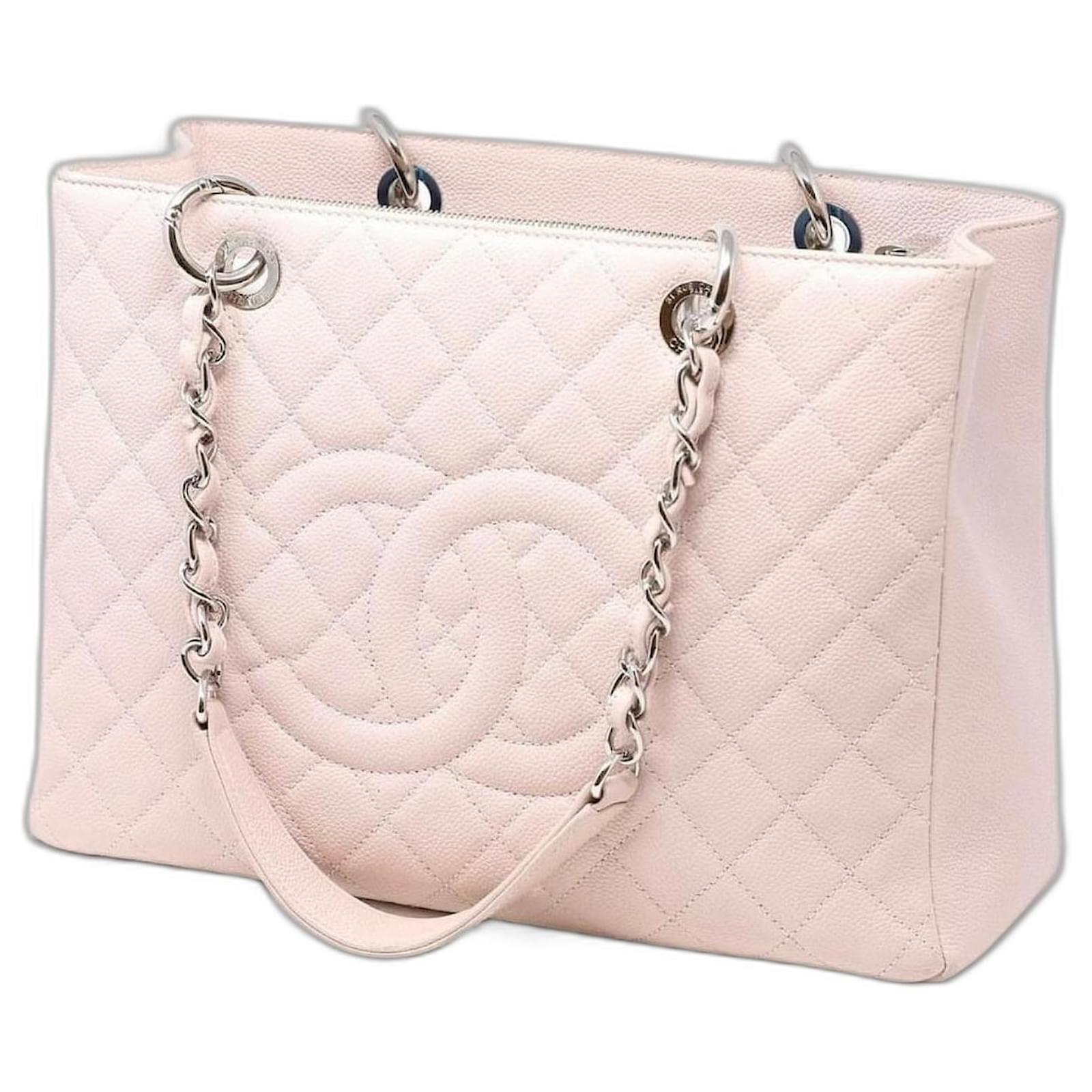 Chanel Handbags Pink Leather ref.943279 - Joli Closet
