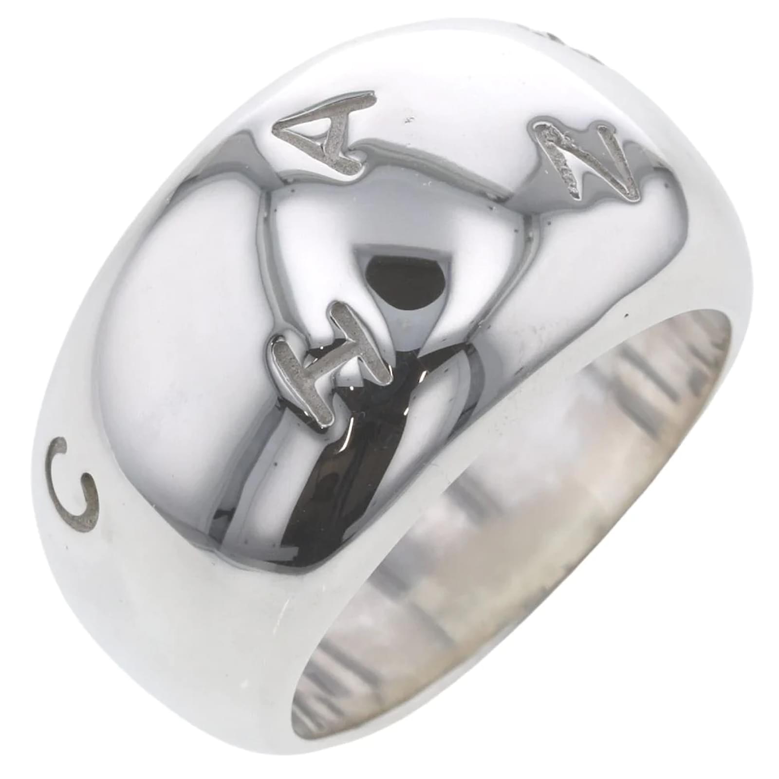 Chanel Domed Logo Ring Silvery Silver Metal ref.944637 - Joli Closet