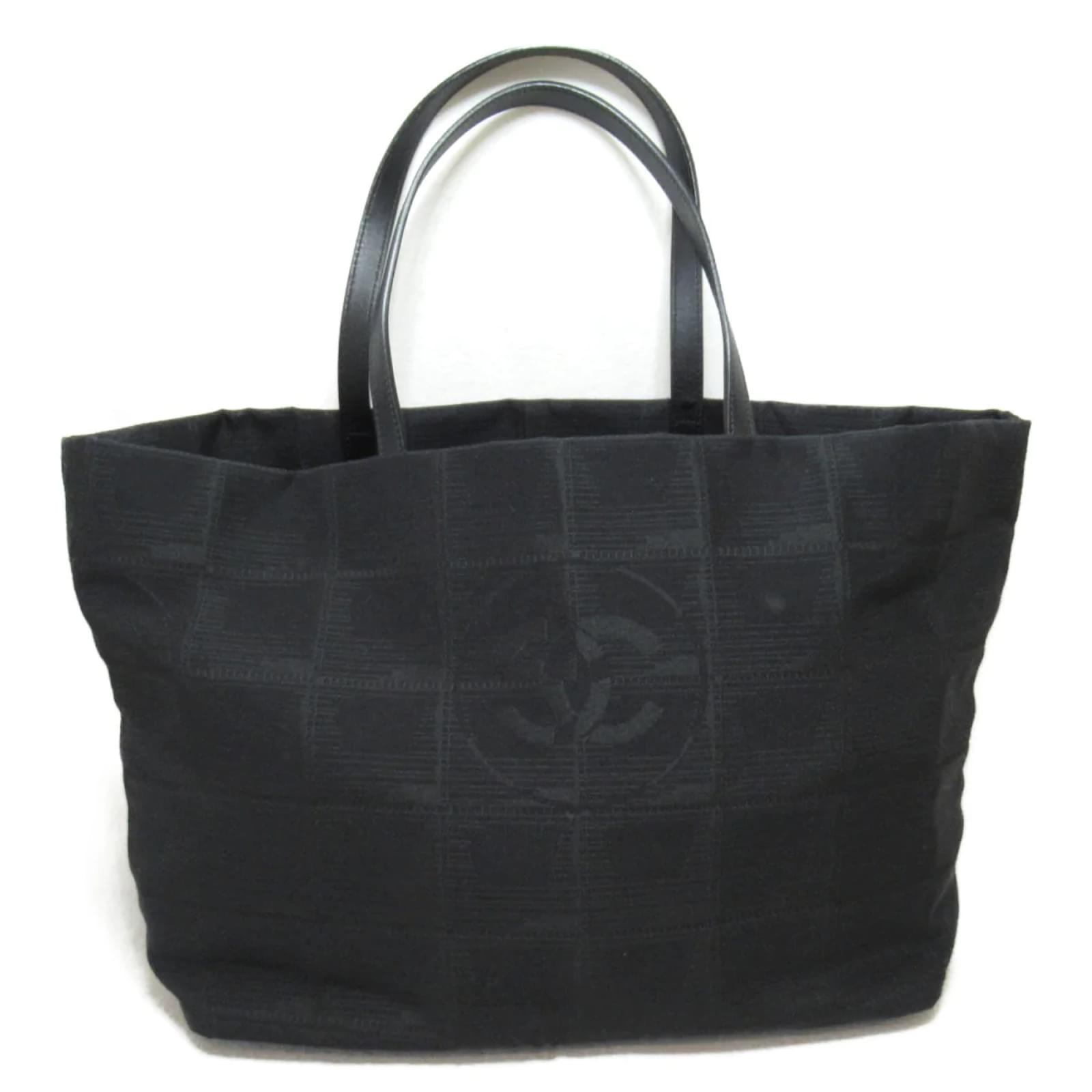 Chanel New Travel Line Tote Bag Black Cloth ref.945013 - Joli Closet