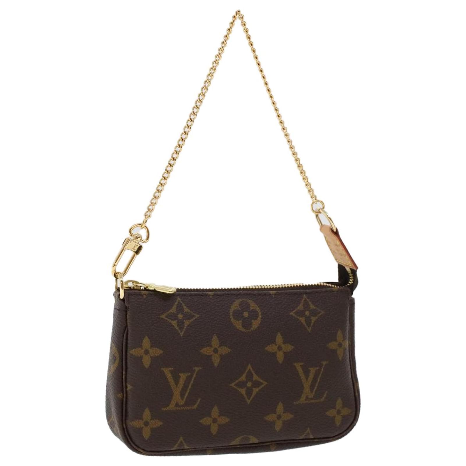 Louis Vuitton Amarante Monogram Vernis Pochette Felicie Bag Louis Vuitton |  The Luxury Closet