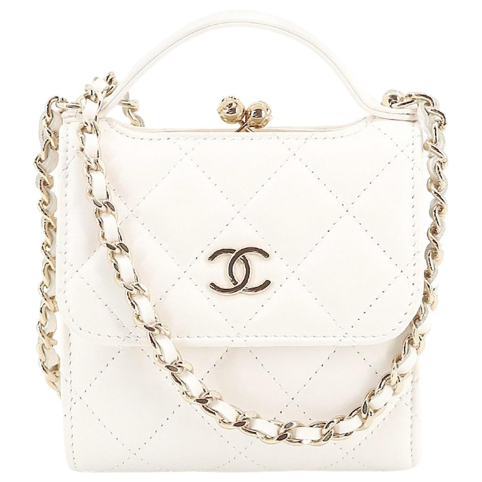 Timeless Chanel Ultra White White gold ref.929696 - Joli Closet