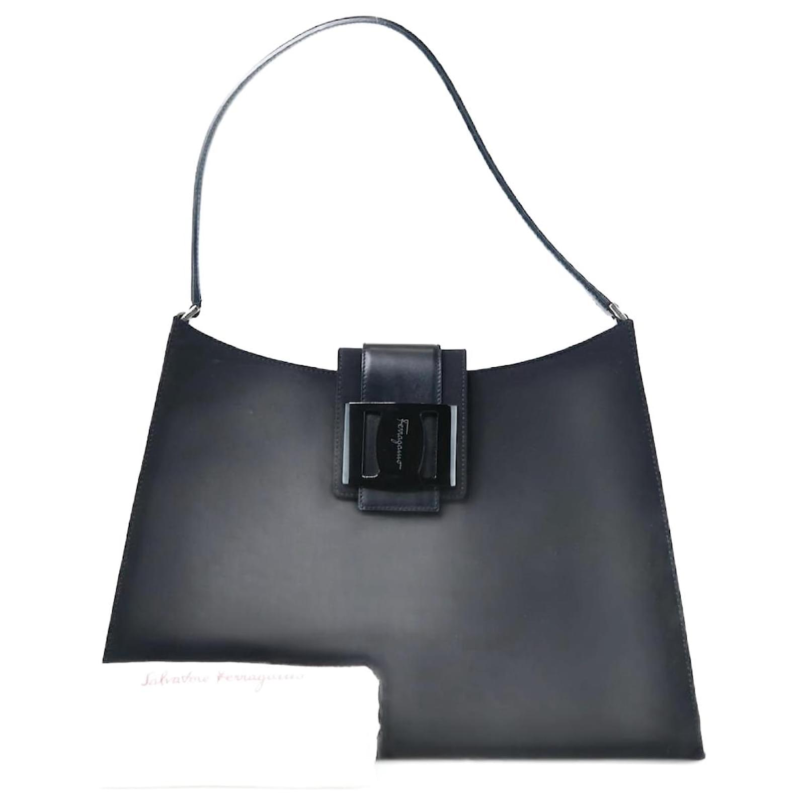 Ferragamo at-21 discount handbag